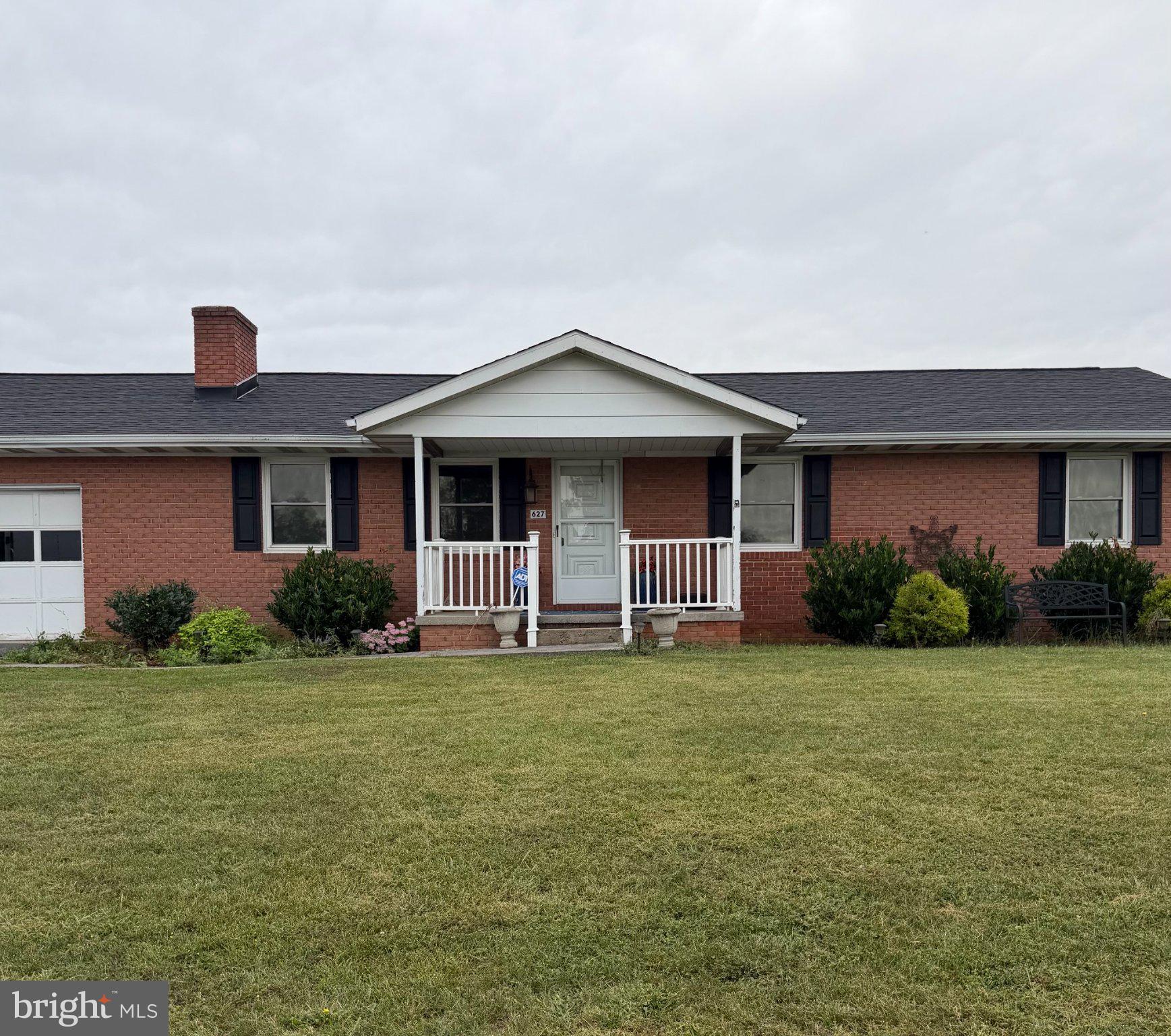627 MONTMORENCY DRIVE