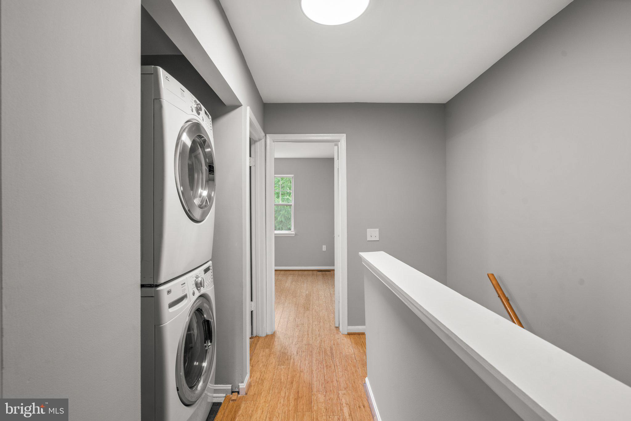 HARRIS HILL - Residential