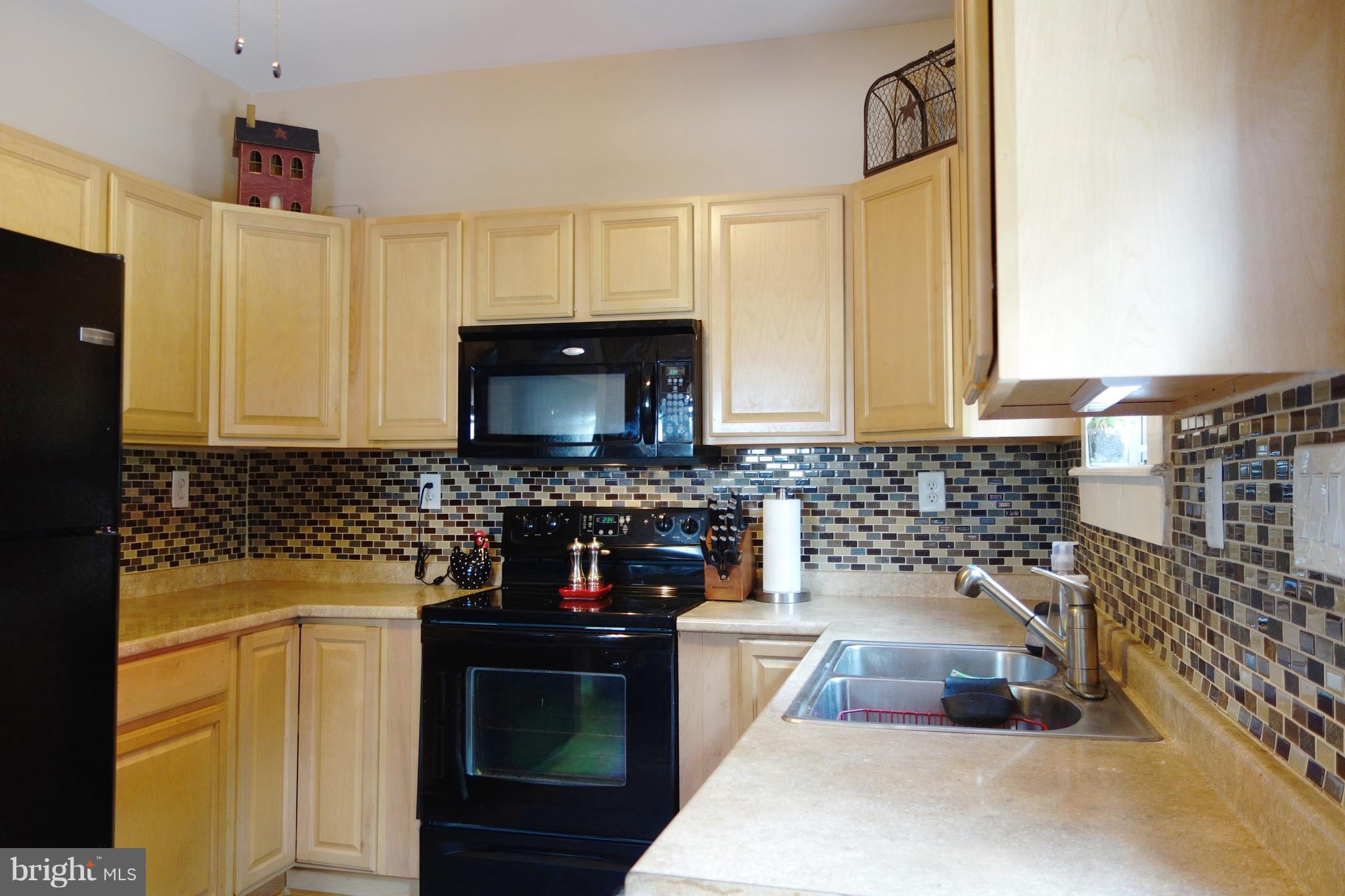 EAST VIEW - Residential