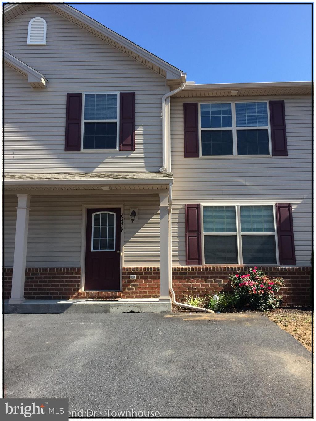 Photo of 6438 Creekbend Dr, MECHANICSBURG, PA 17050 (MLS # PACB2049524)