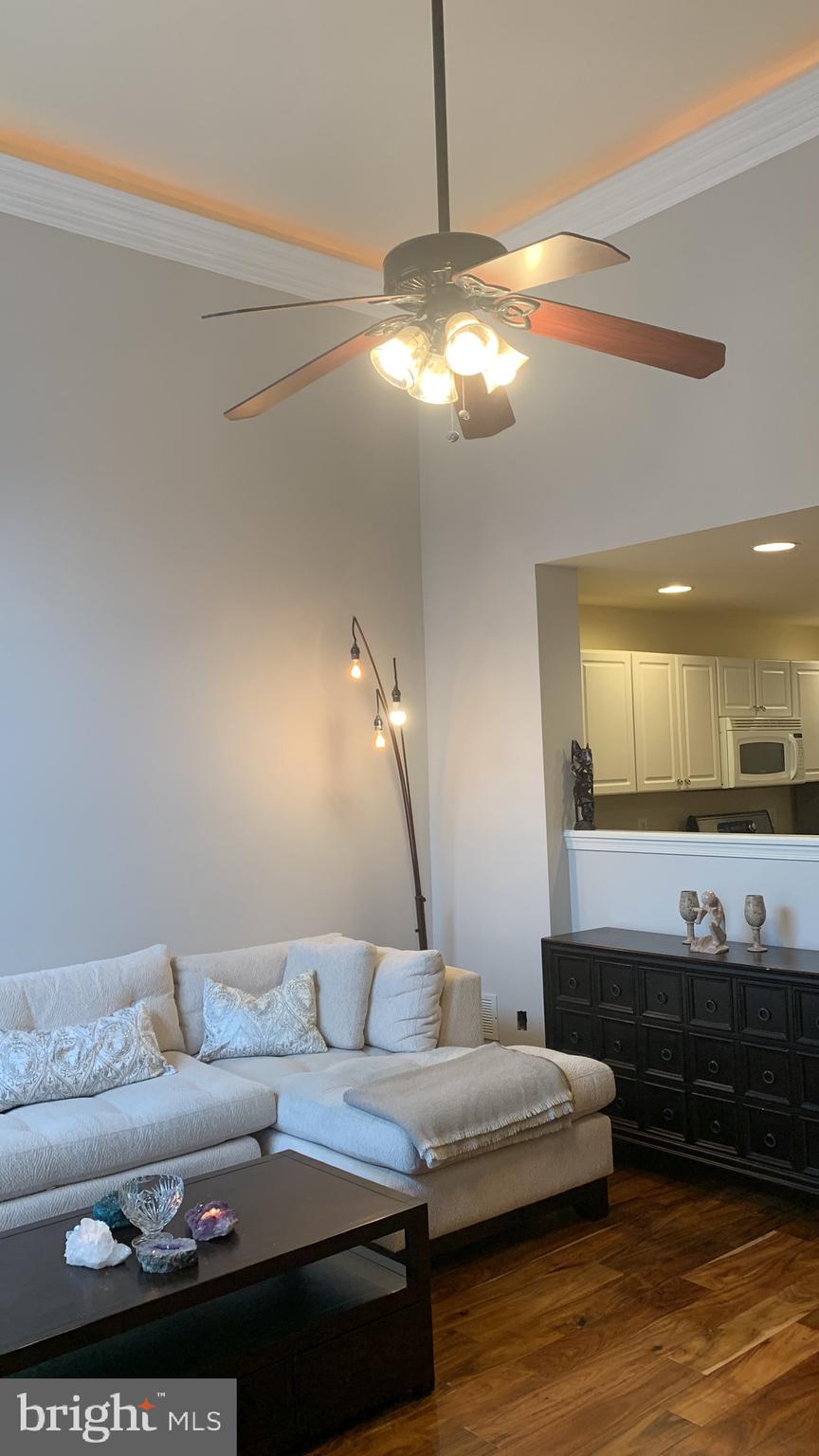 MADISON PARK AT WEST MARKET - Residential