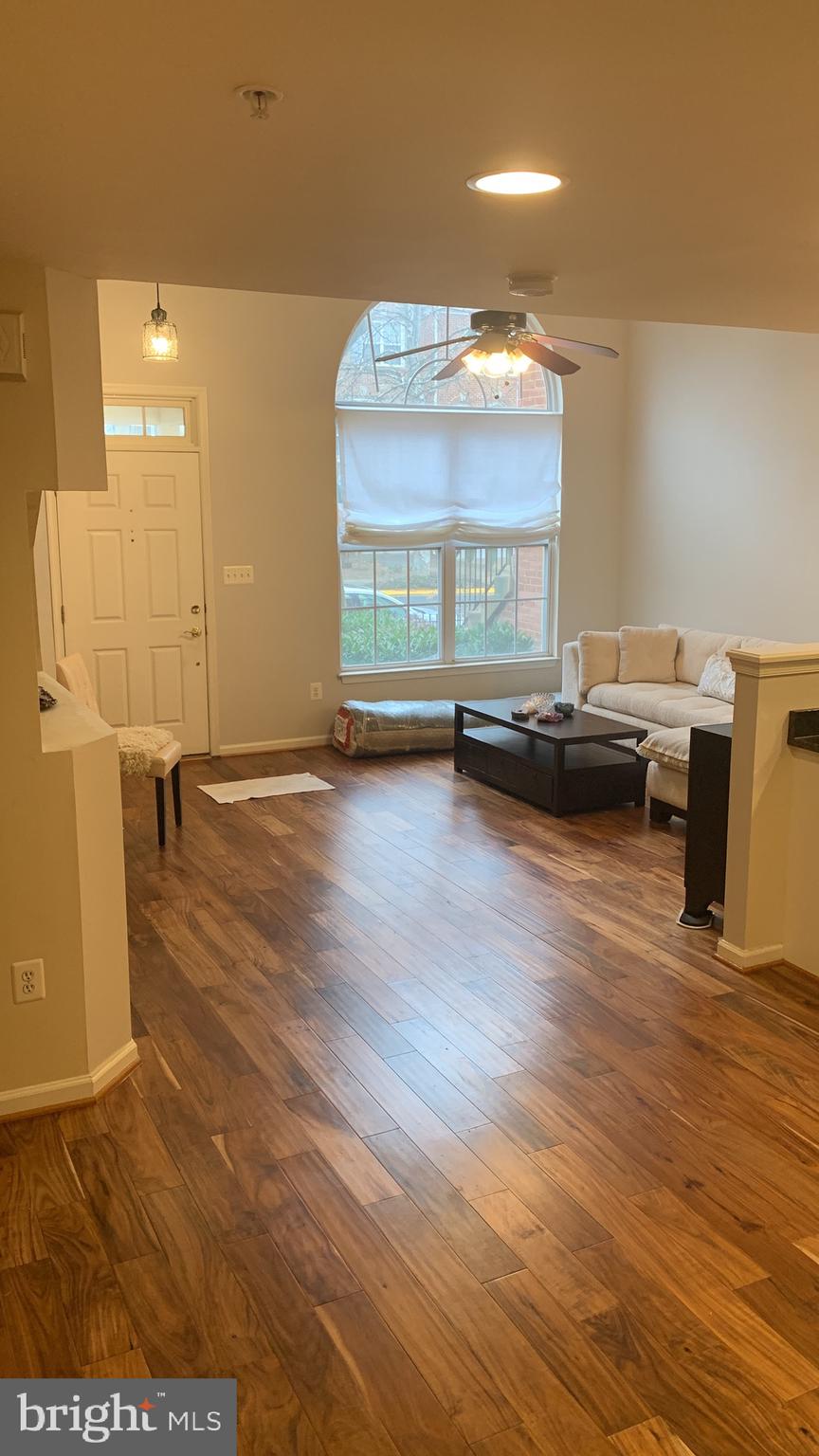 MADISON PARK AT WEST MARKET - Residential