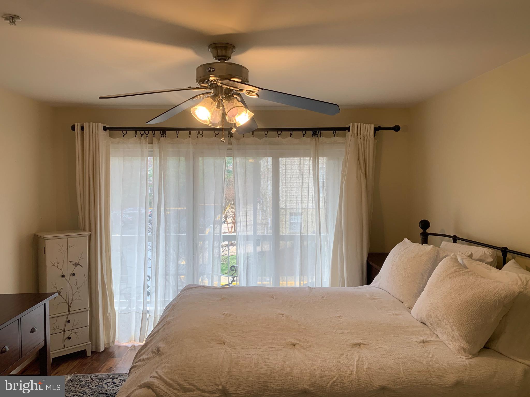 MADISON PARK AT WEST MARKET - Residential