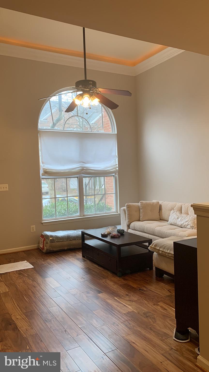 MADISON PARK AT WEST MARKET - Residential
