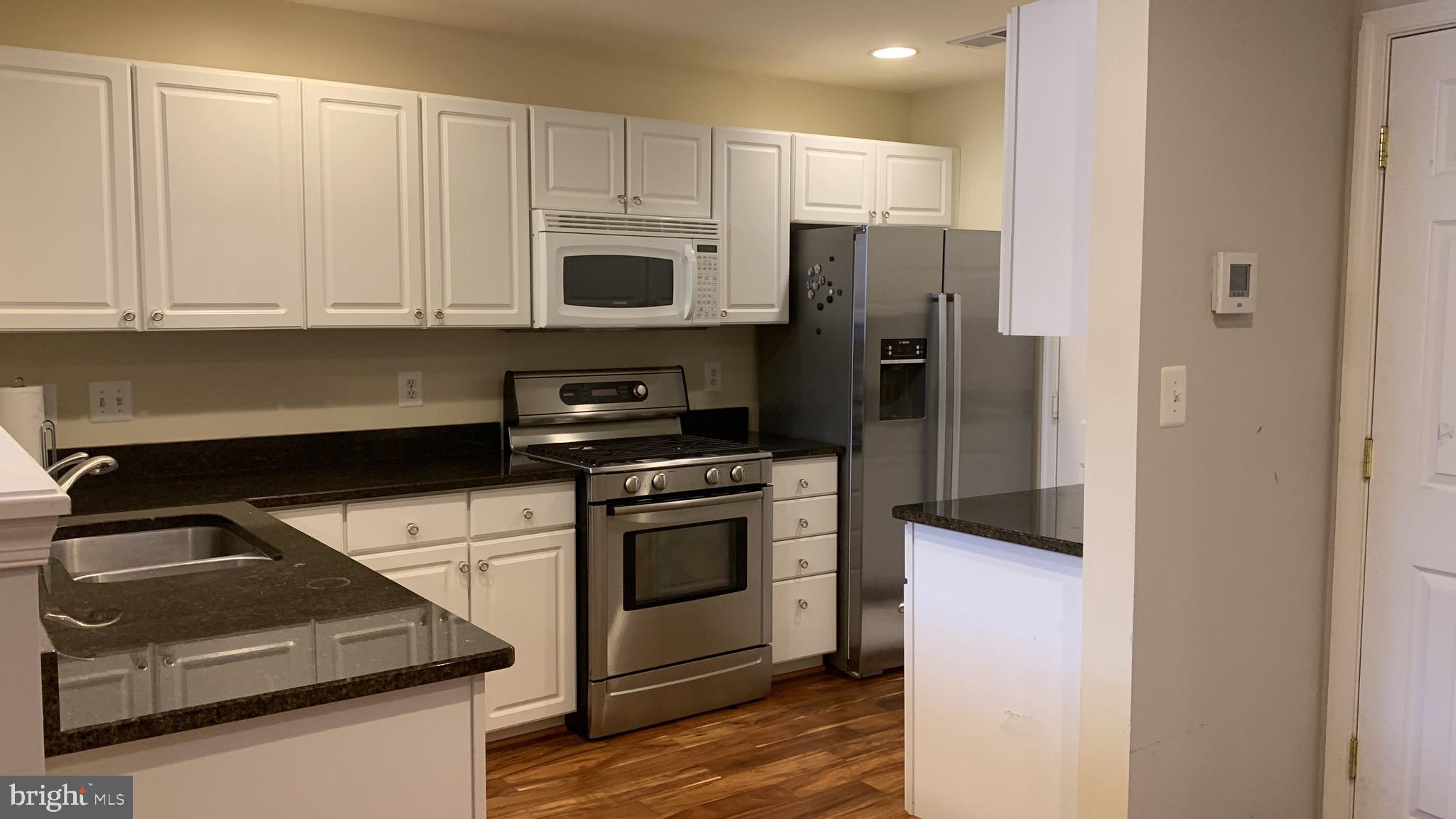 MADISON PARK AT WEST MARKET - Residential