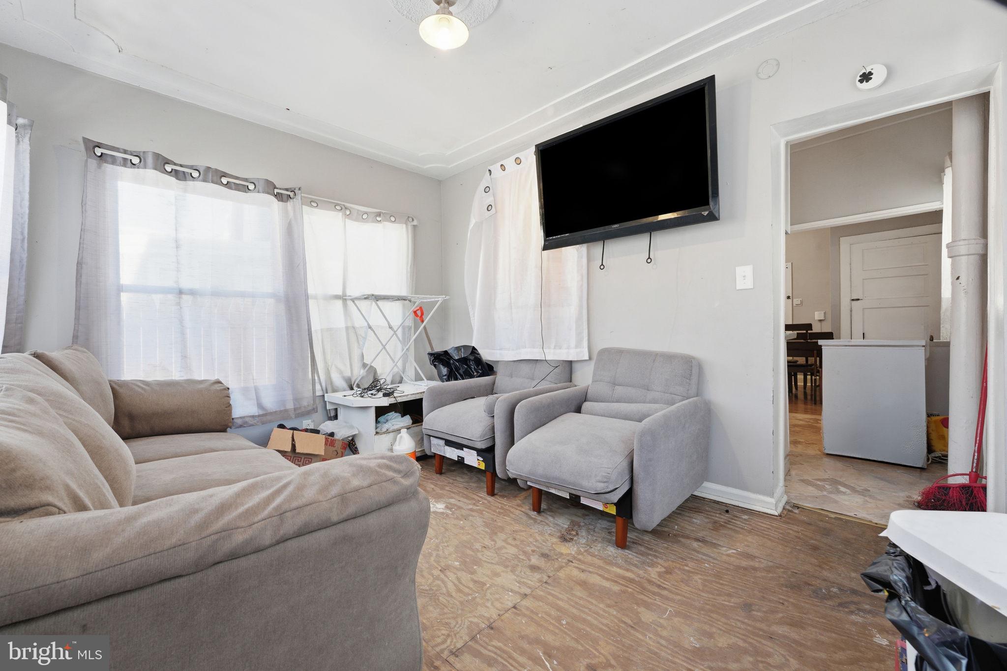 LANSDOWNE - Residential