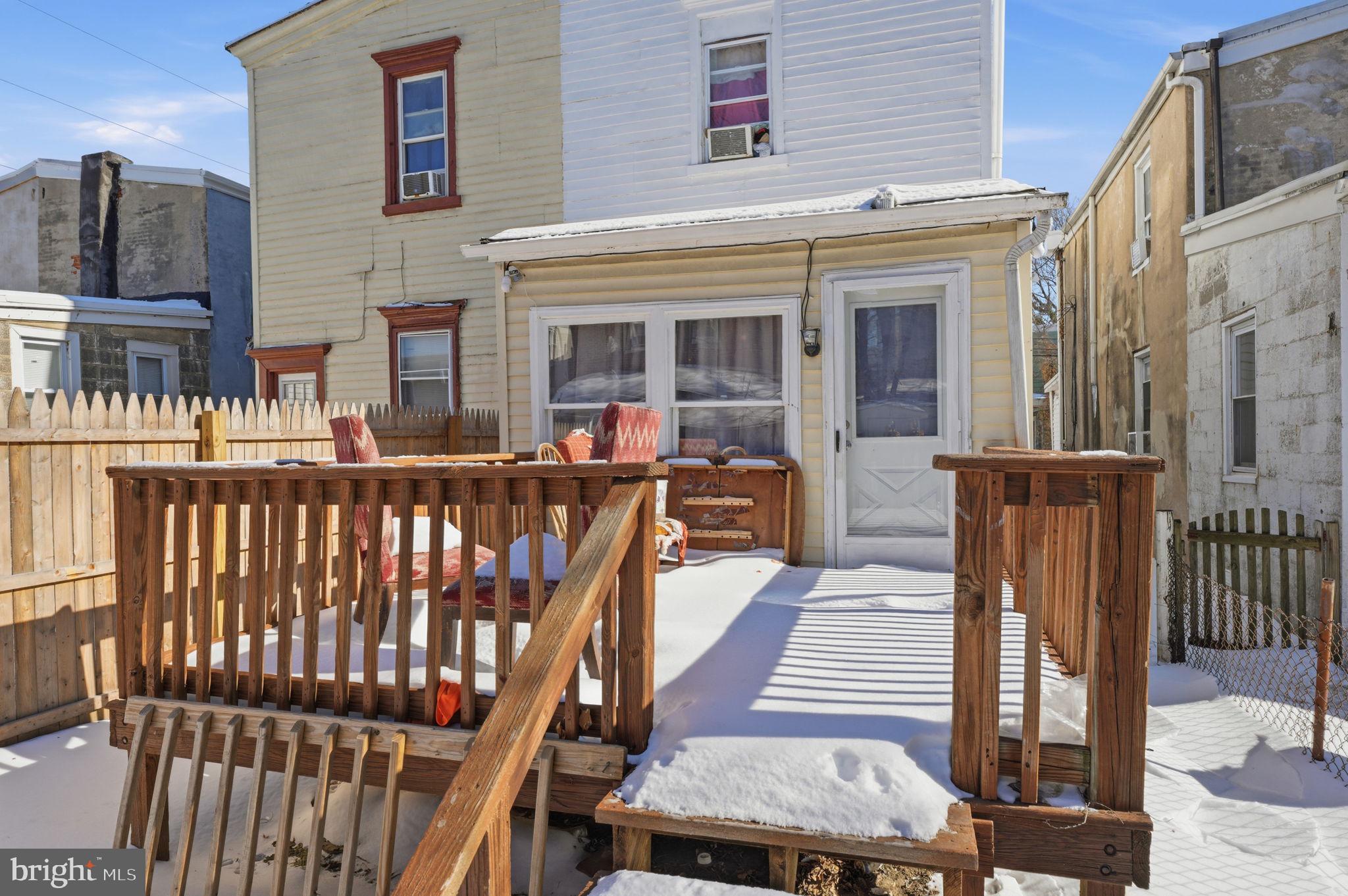 LANSDOWNE - Residential