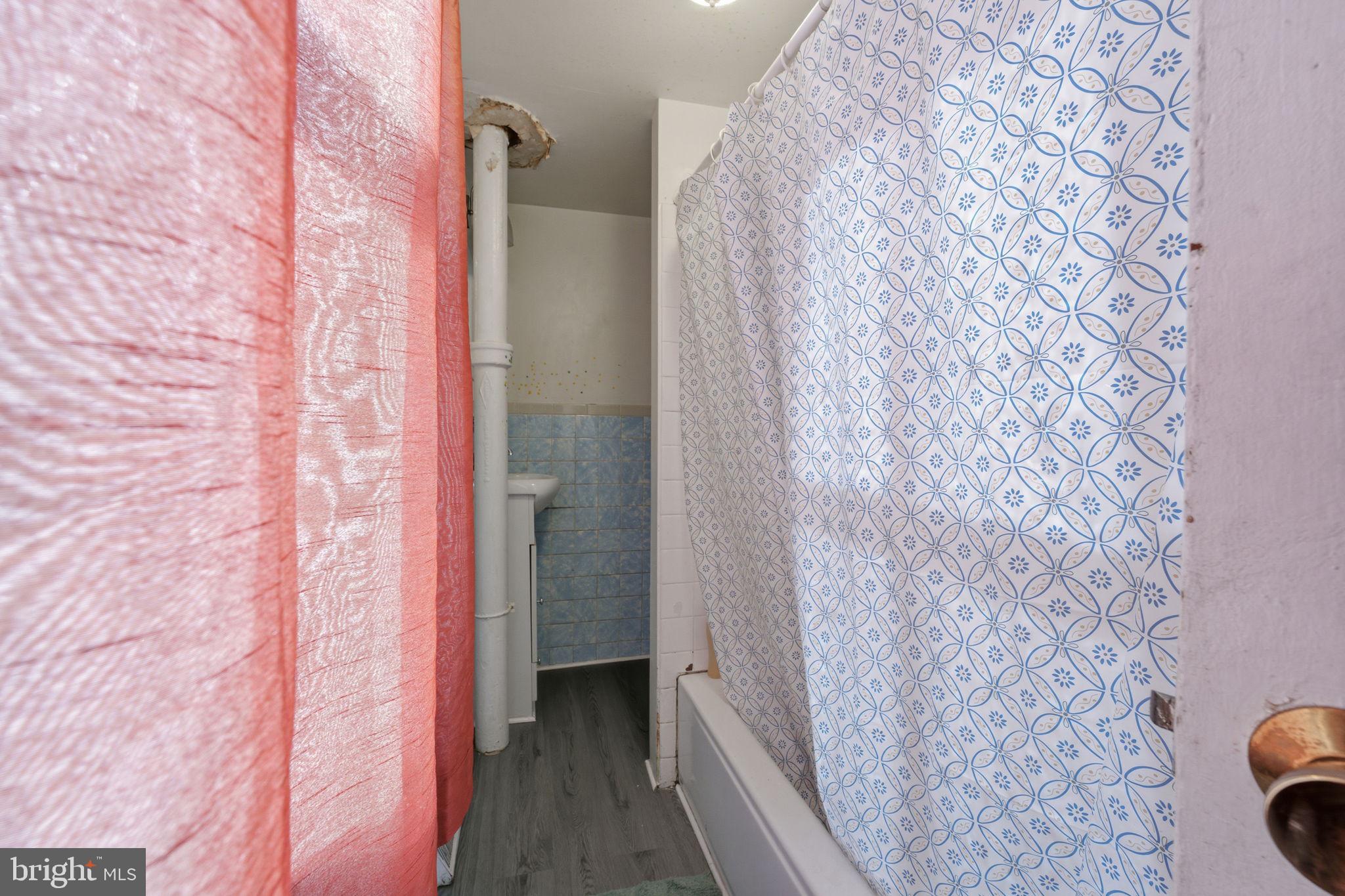 LANSDOWNE - Residential