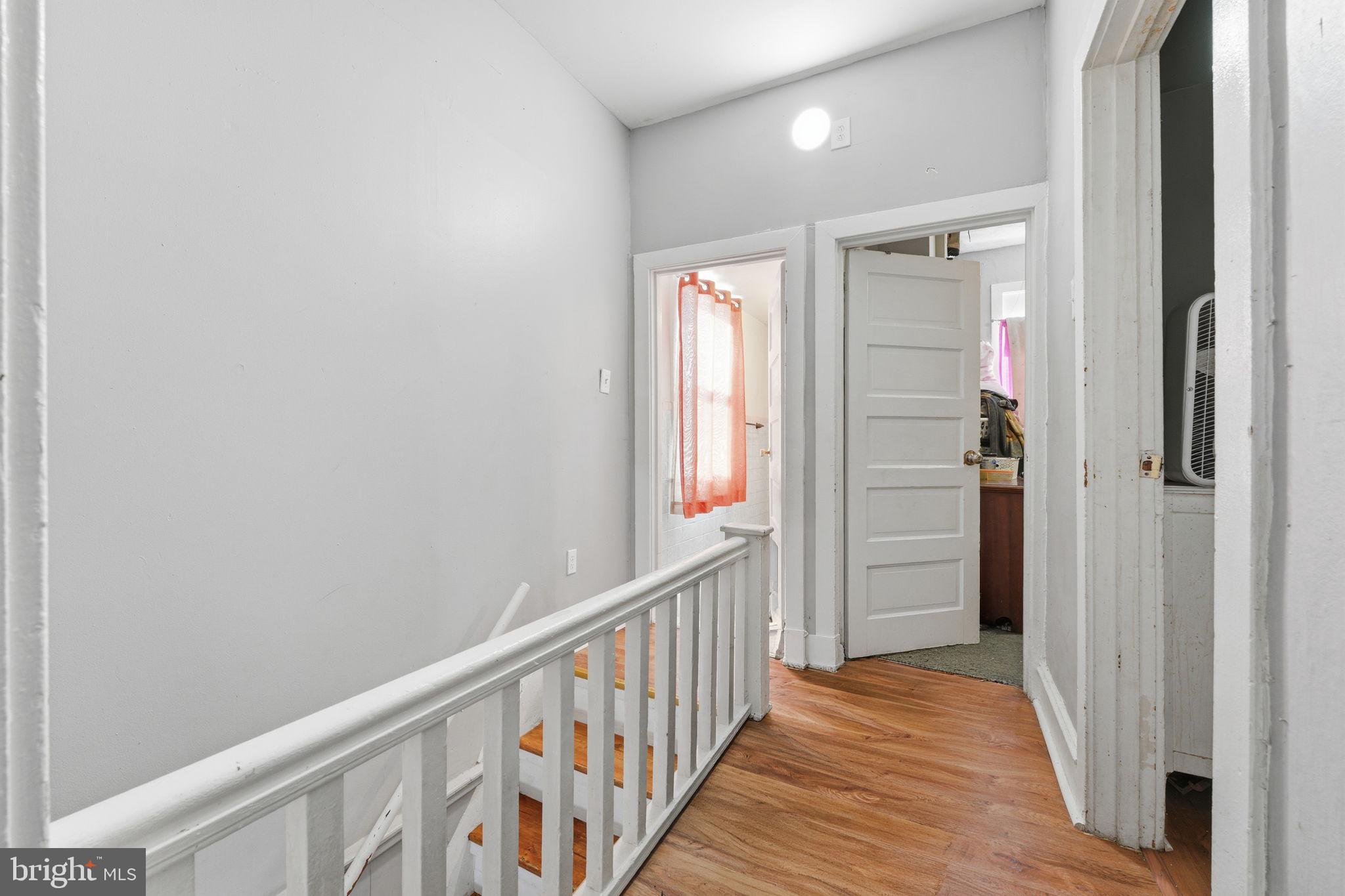 LANSDOWNE - Residential