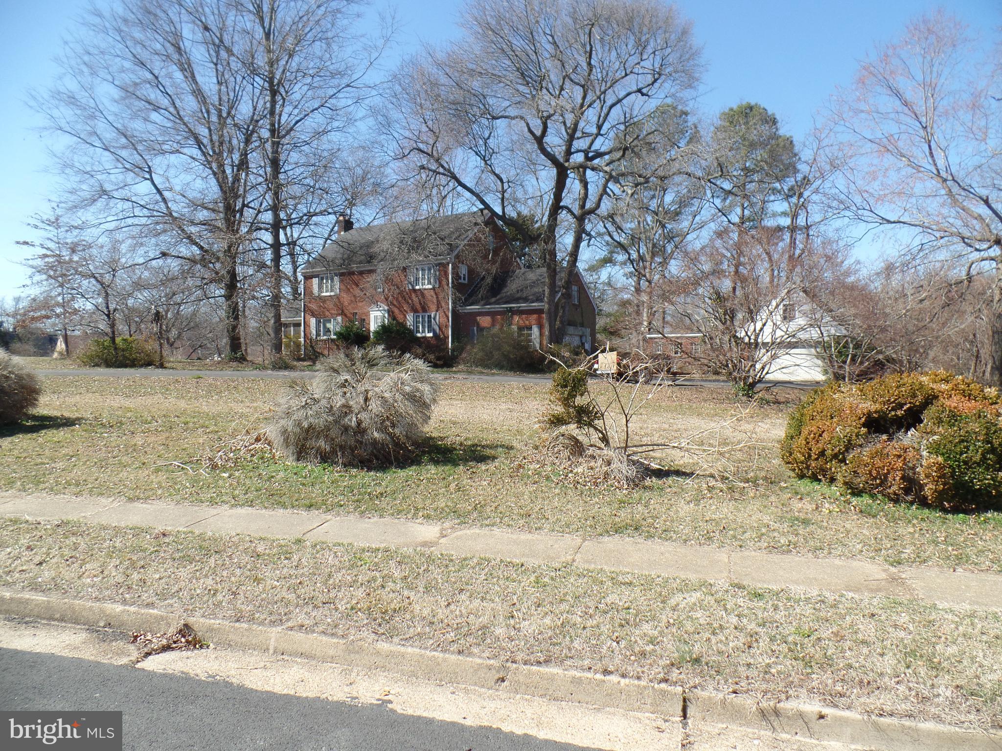 EL NIDO ESTATES - Residential