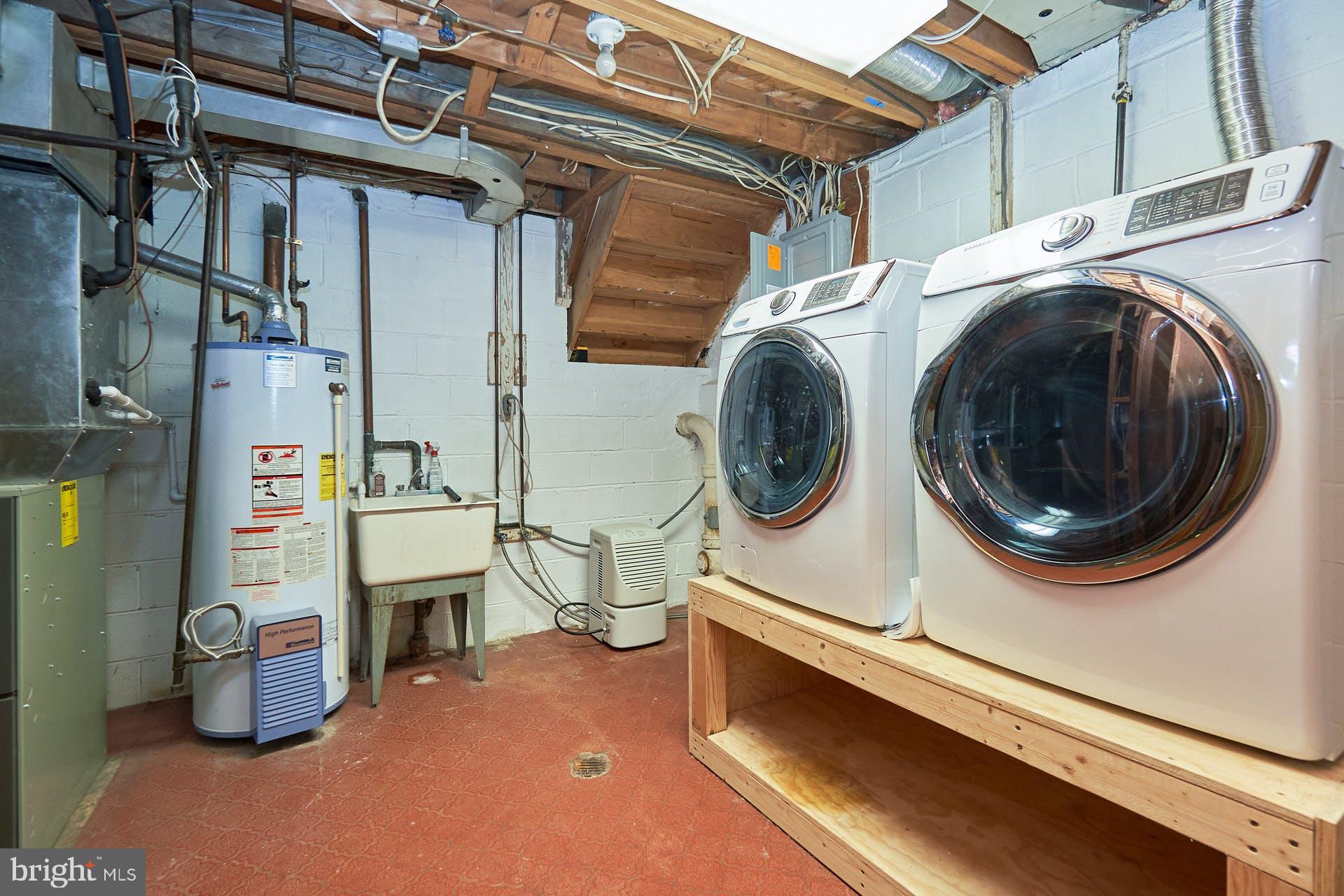 SLEEPY HOLLOW RUN - Residential