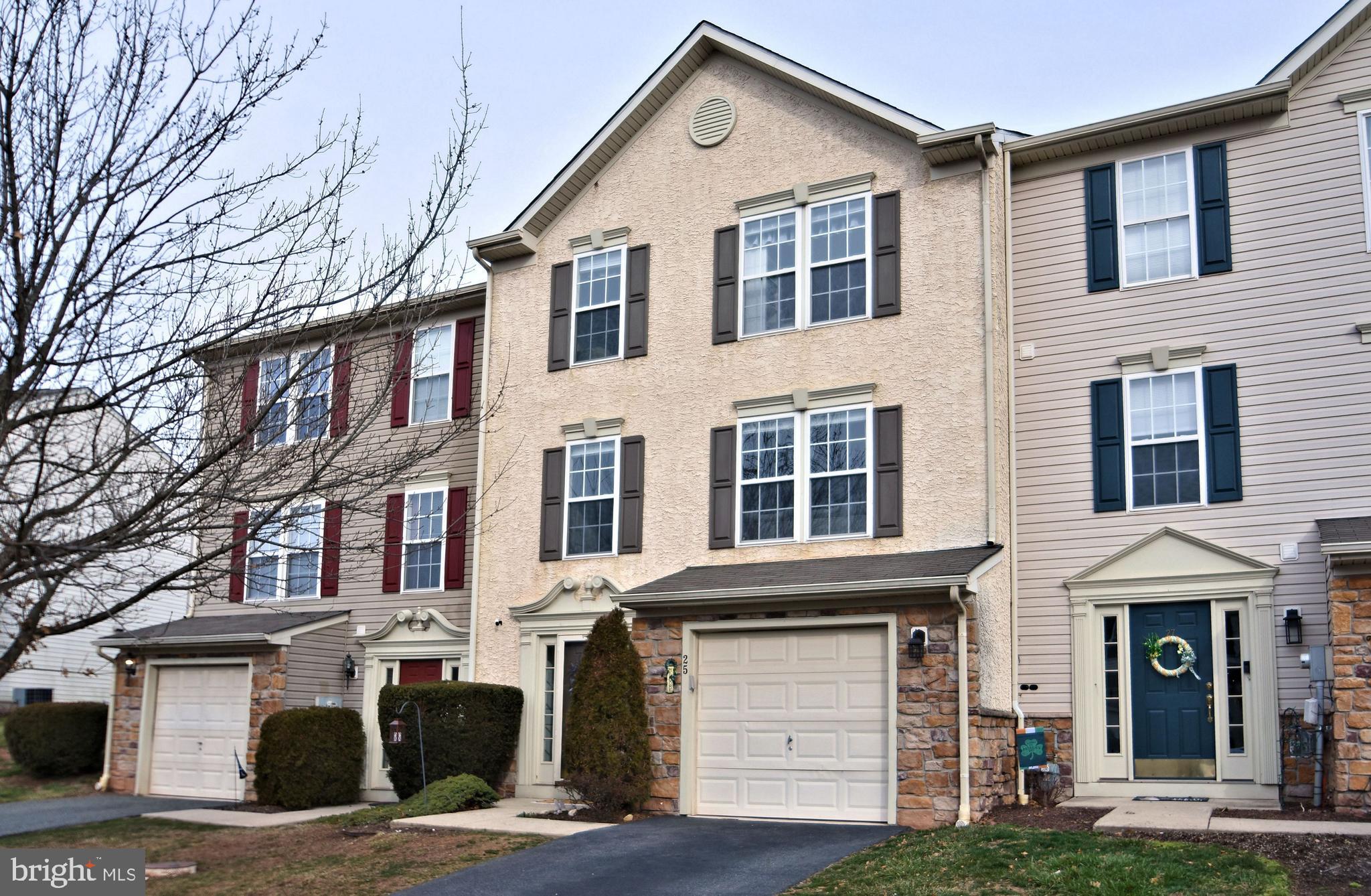 SUNNYBROOK - Residential