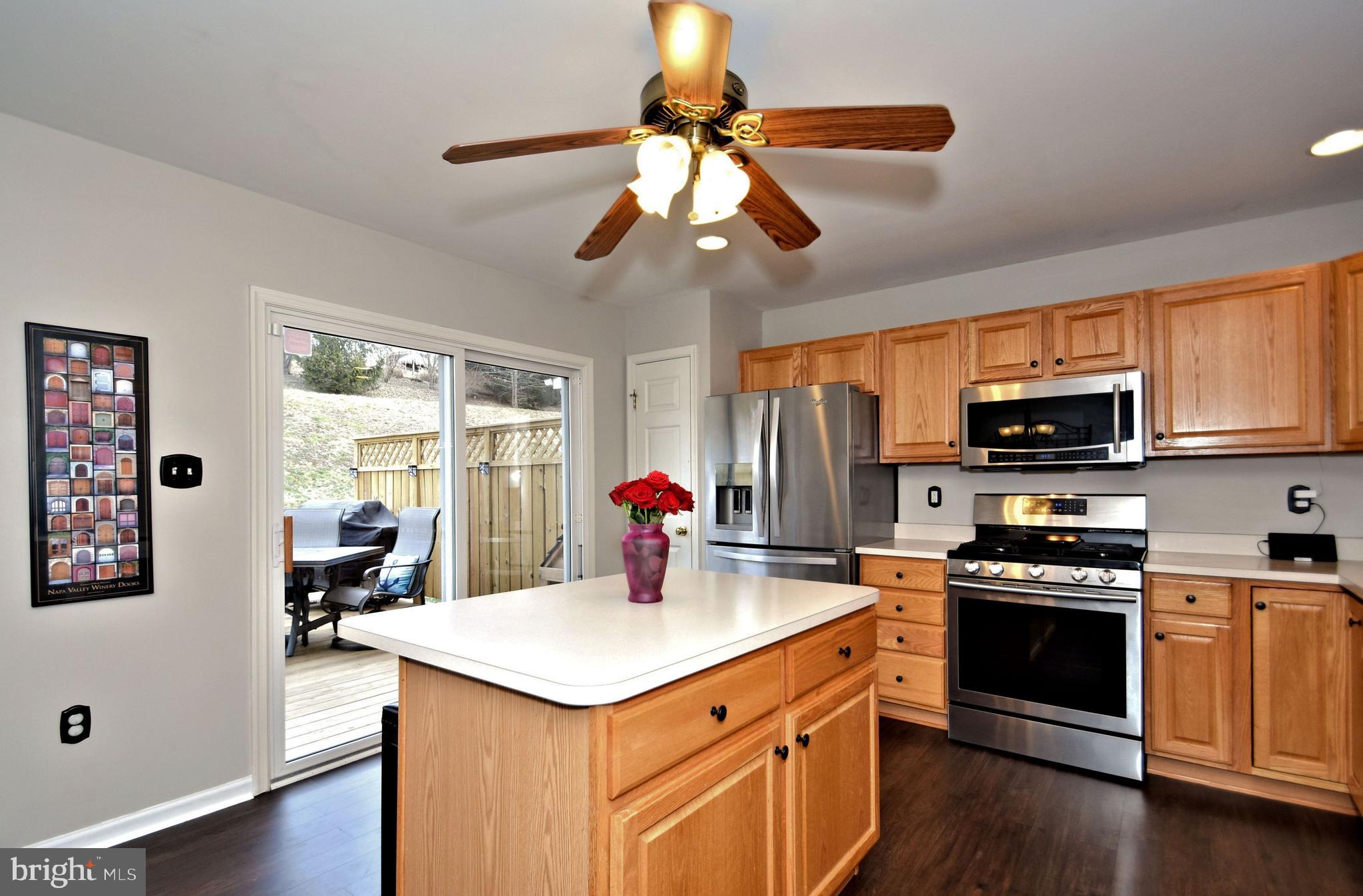 SUNNYBROOK - Residential