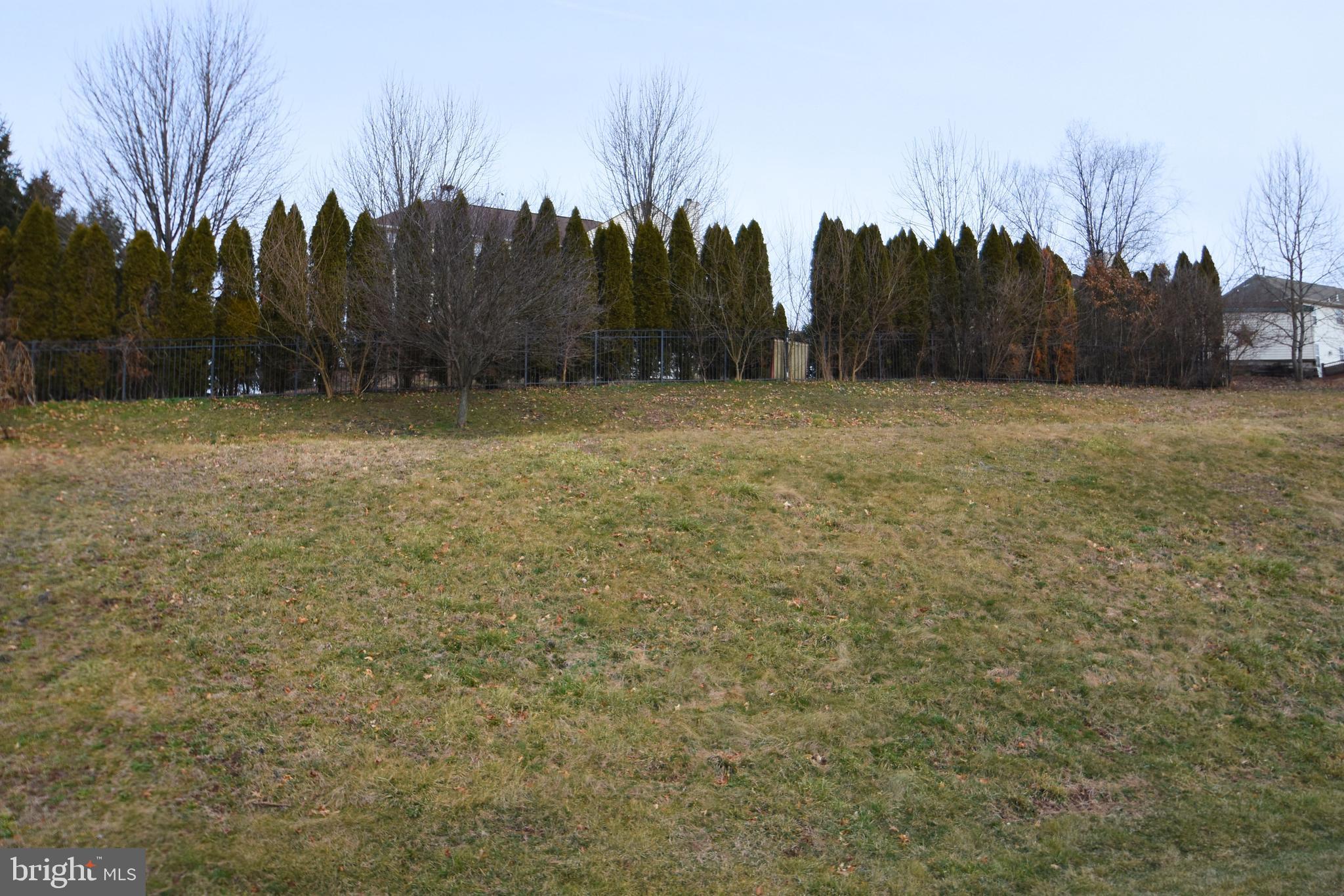 SUNNYBROOK - Residential