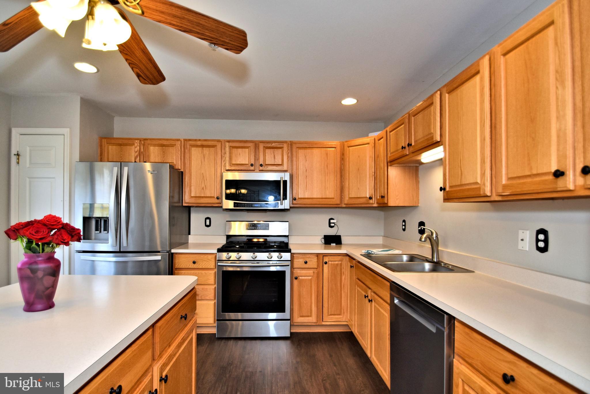 SUNNYBROOK - Residential