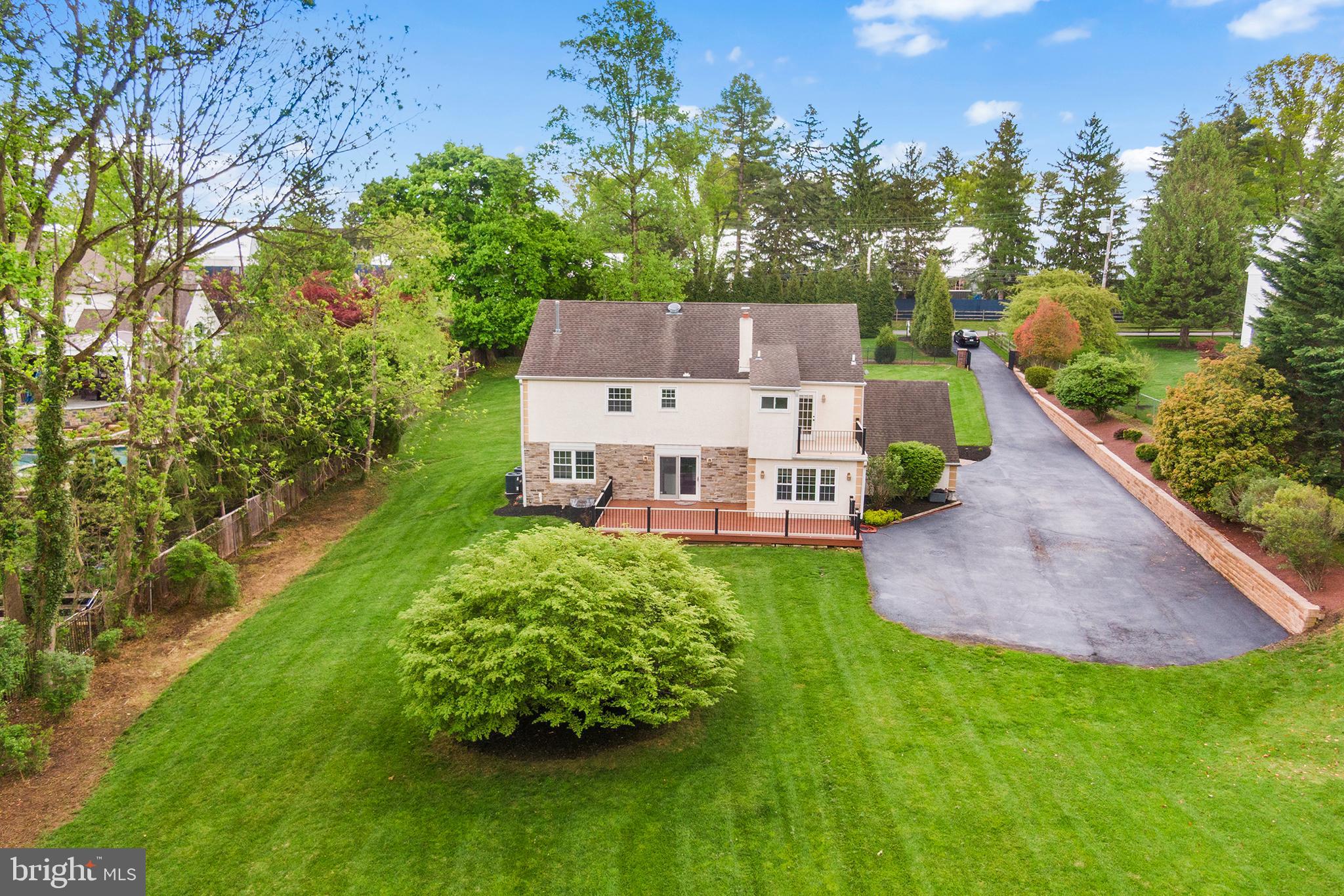 RAVENSCLIFF - Residential