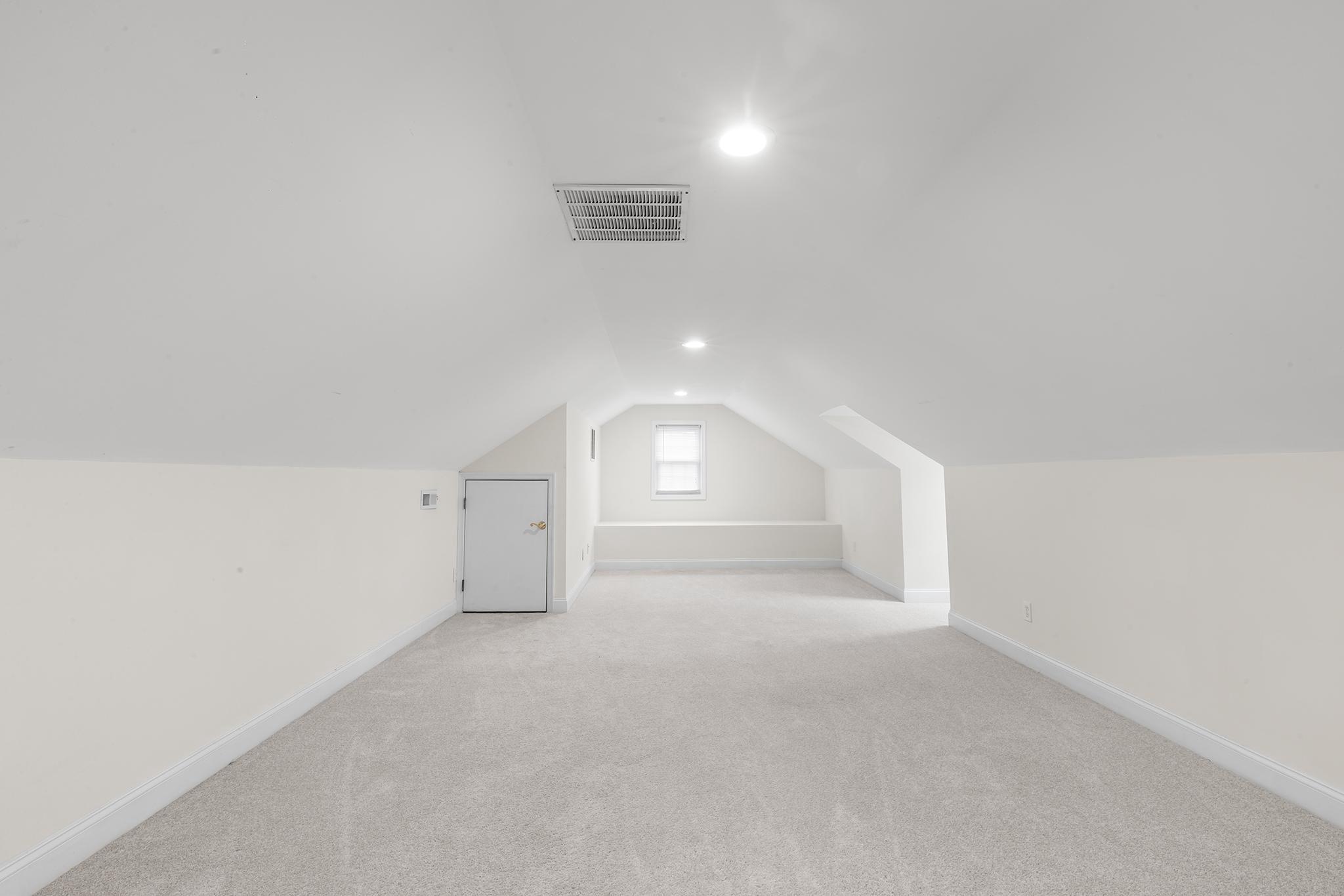 RAVENSCLIFF - Residential