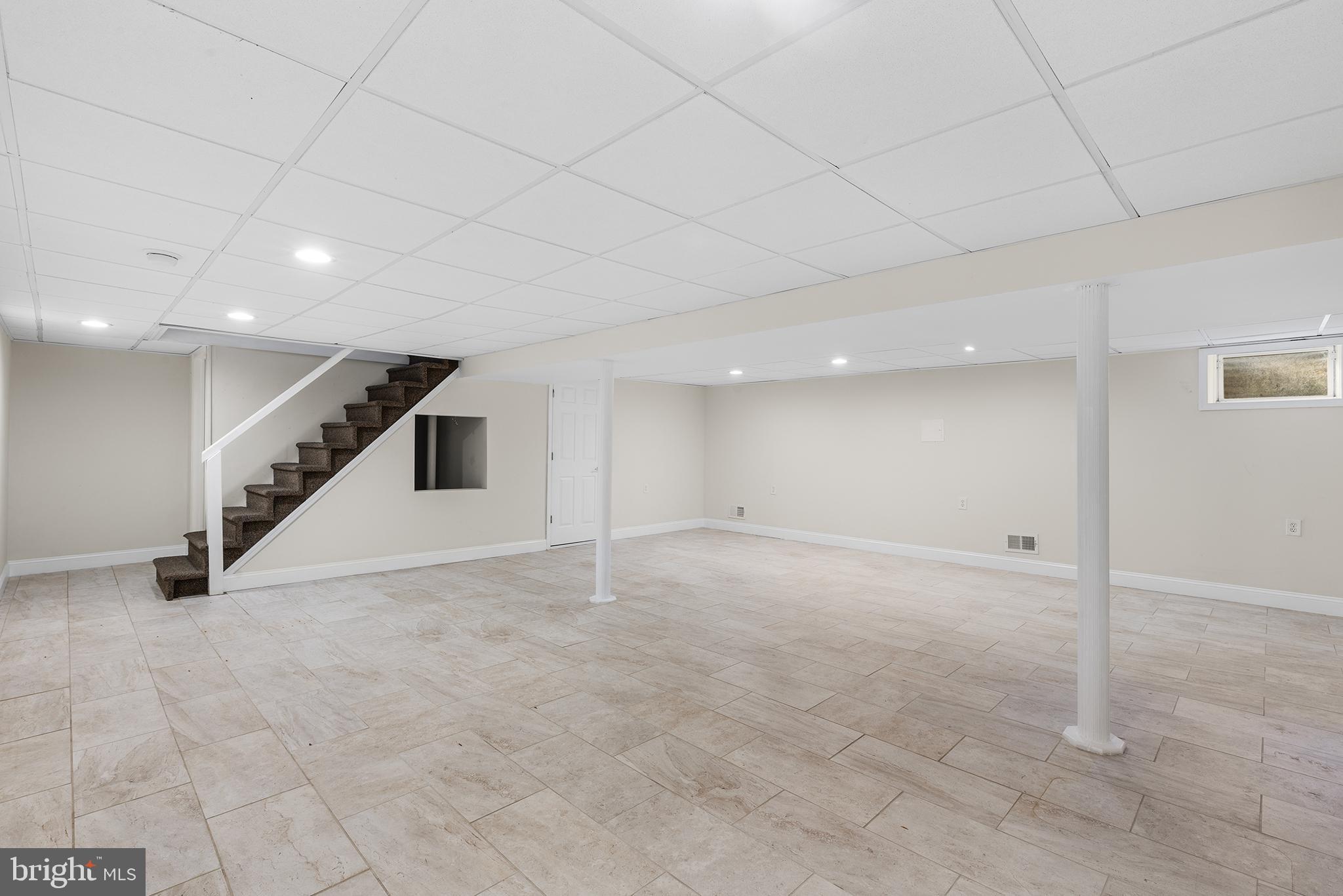 RAVENSCLIFF - Residential