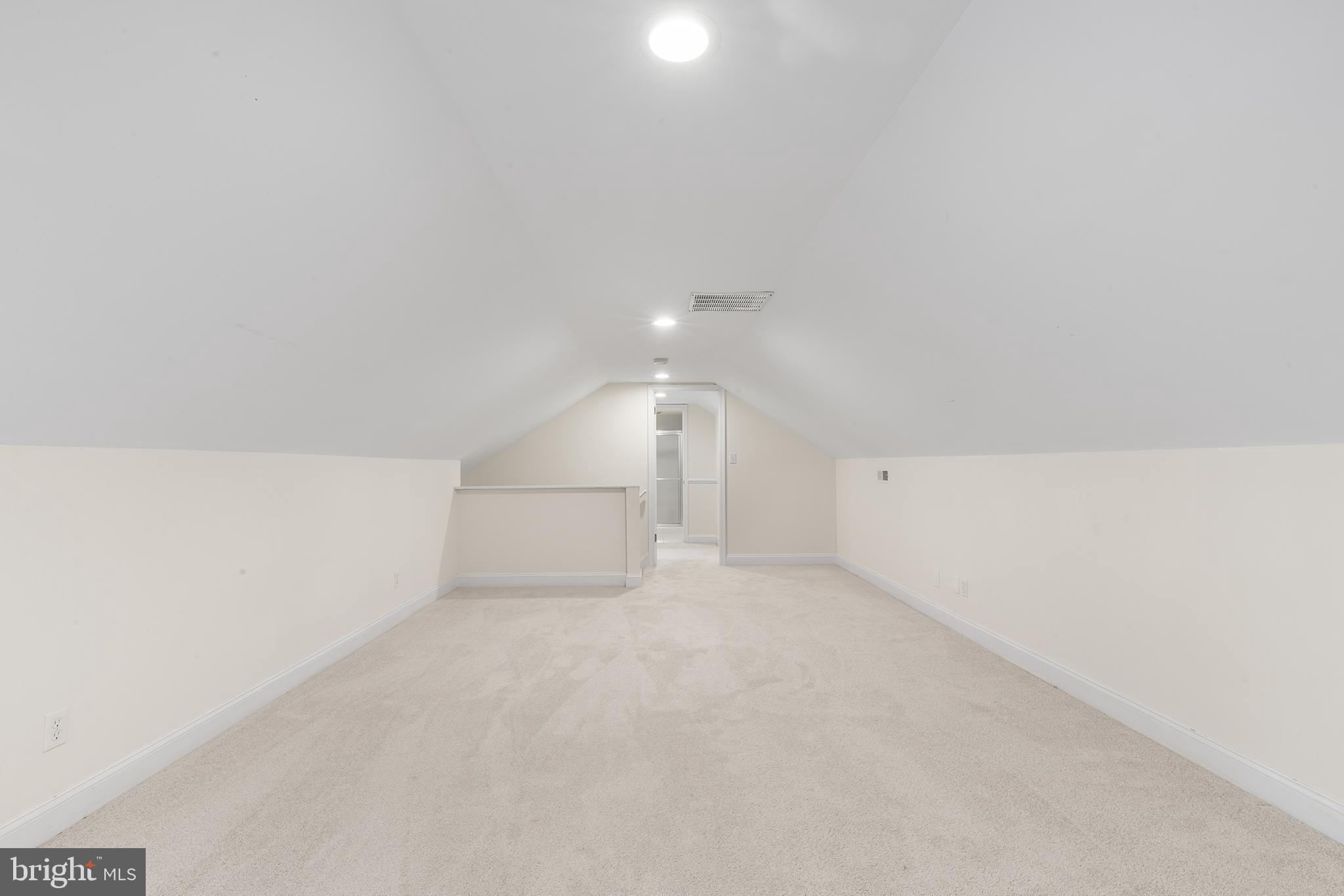 RAVENSCLIFF - Residential