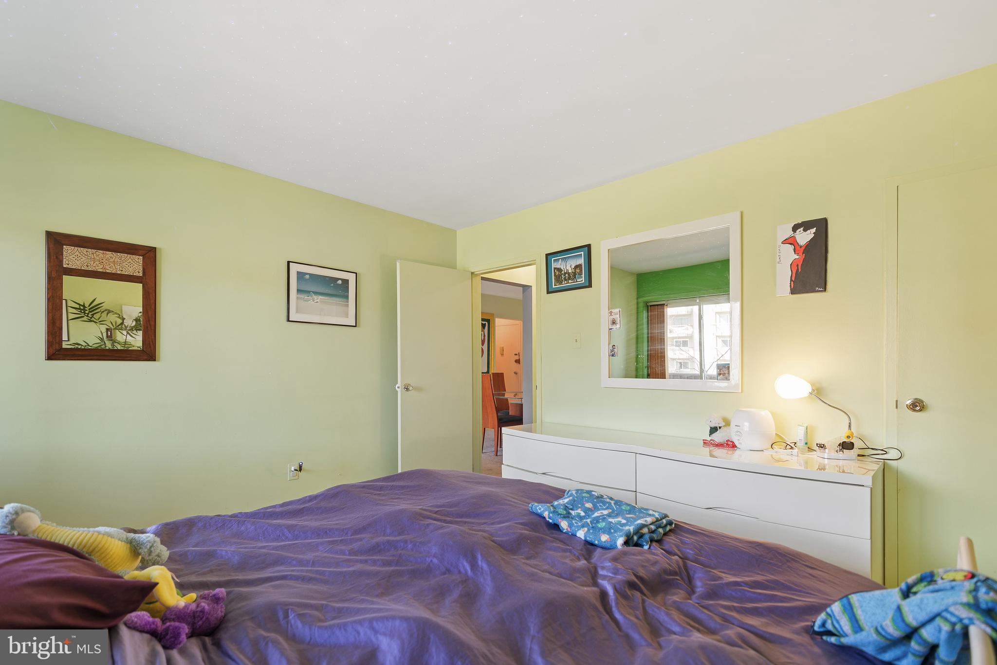 WEST SPRING - Residential