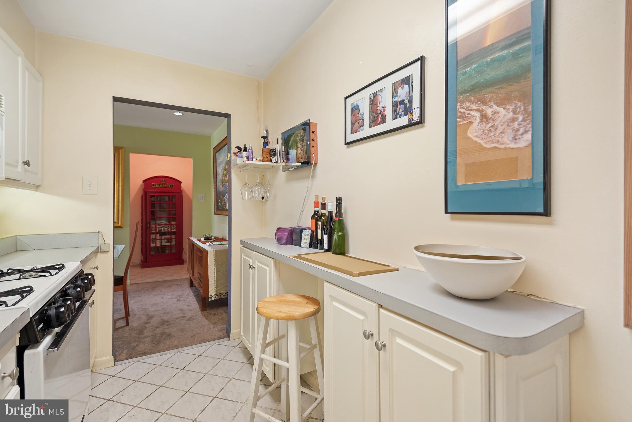 WEST SPRING - Residential