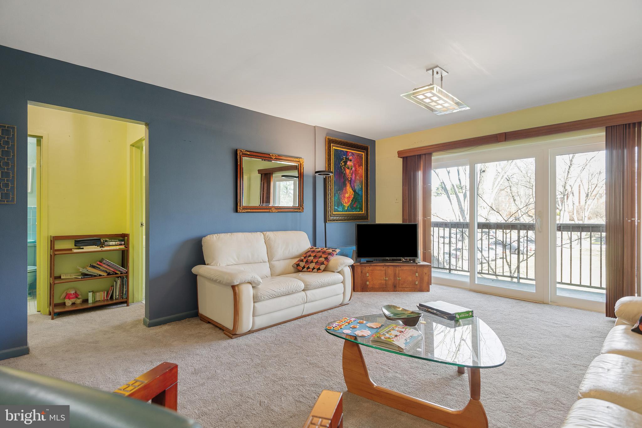 WEST SPRING - Residential