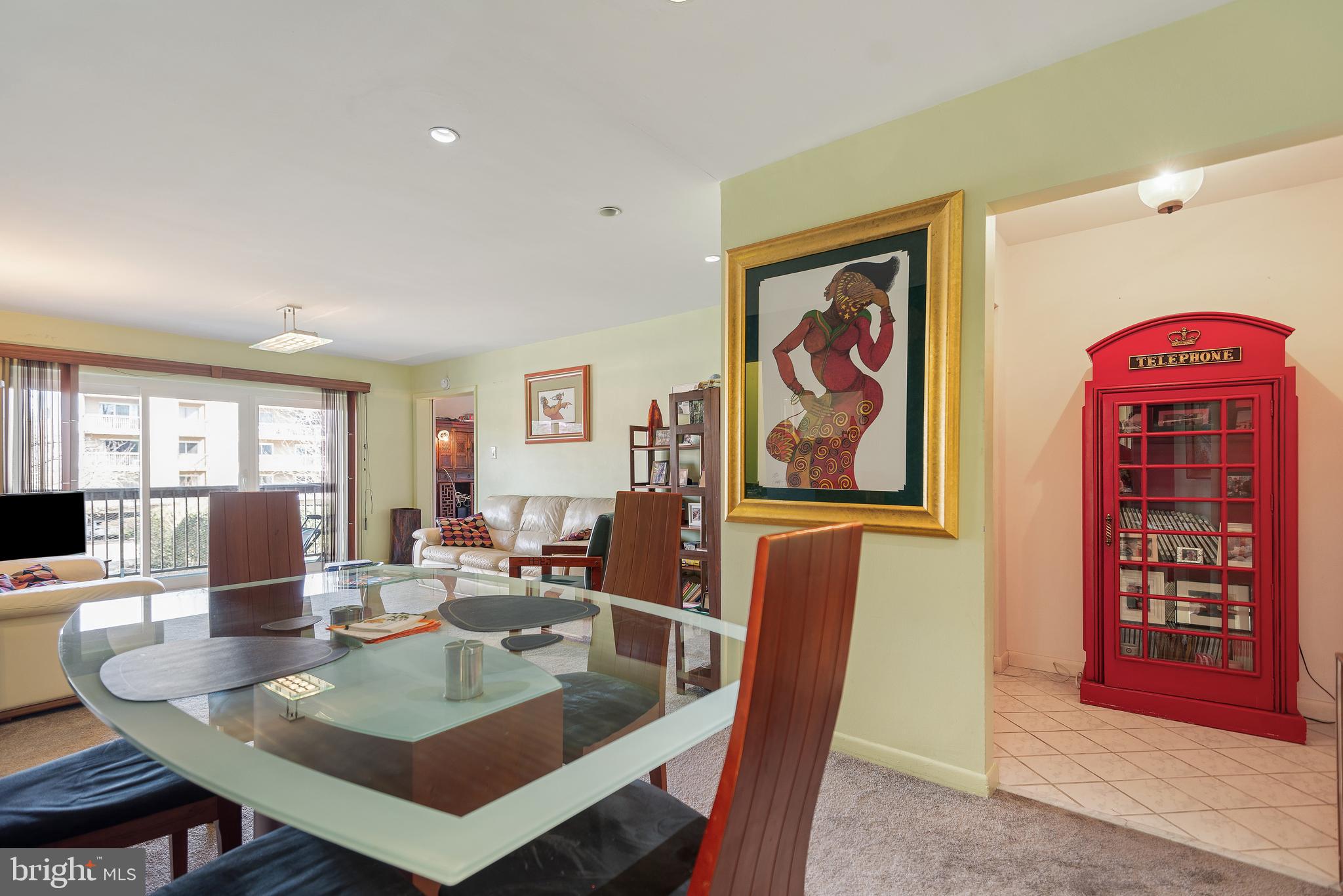 WEST SPRING - Residential