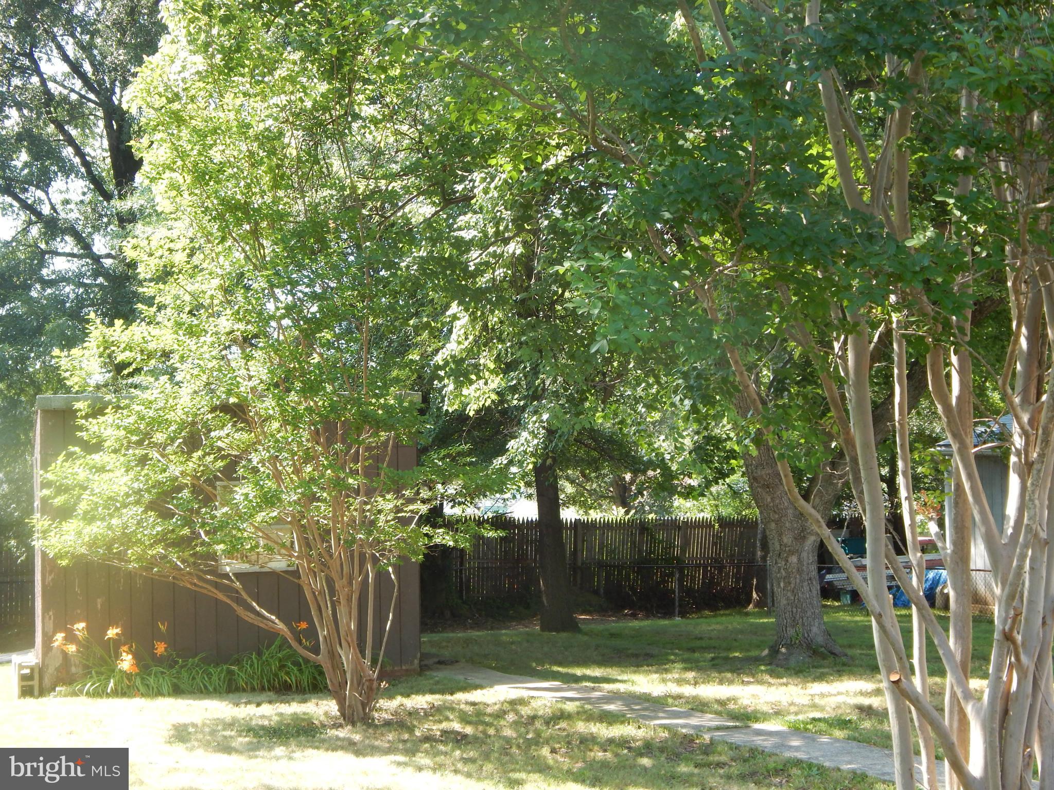 GLEN GARDENS - Residential