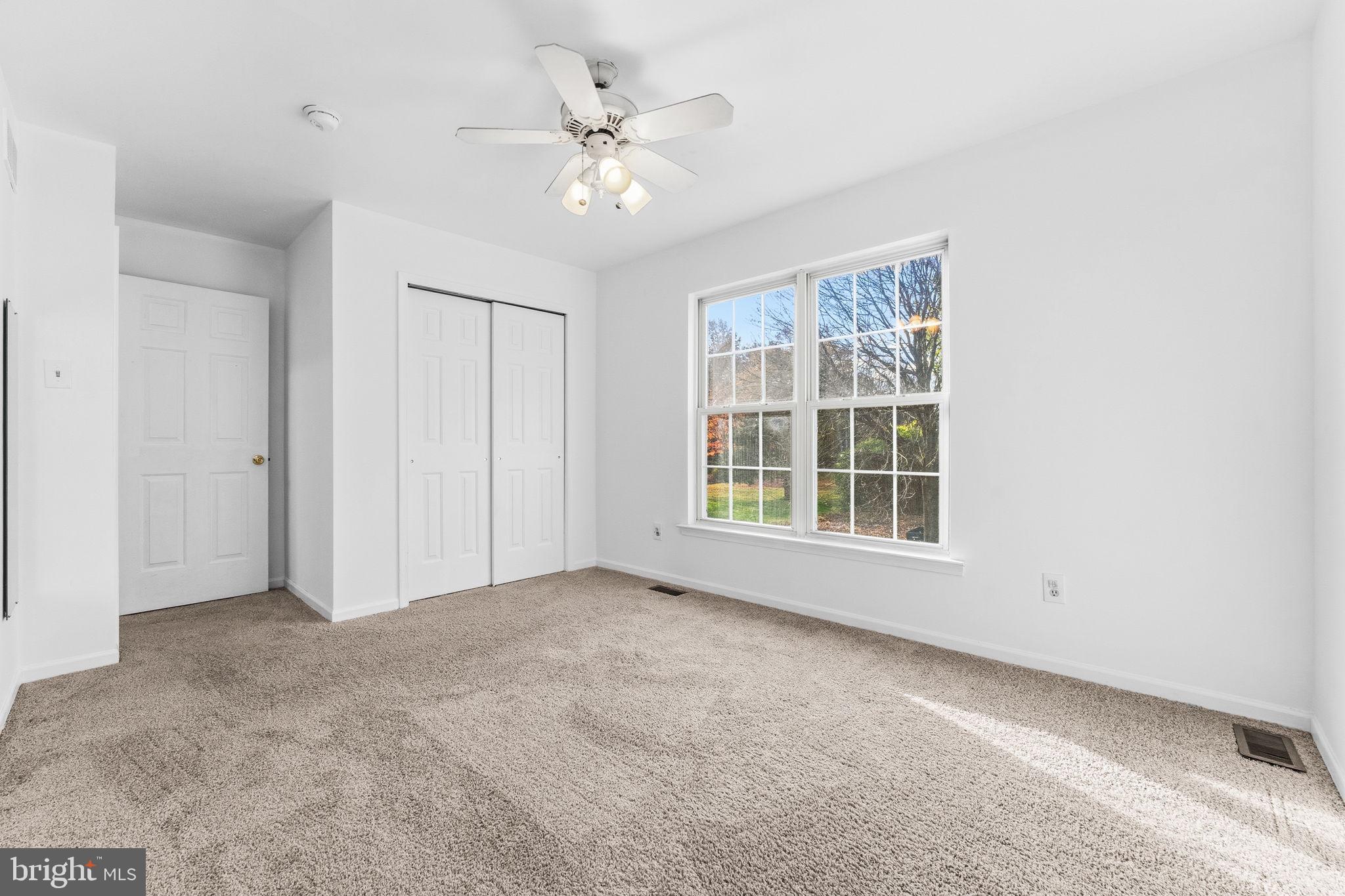 KIMBERTON KNOLL - Residential