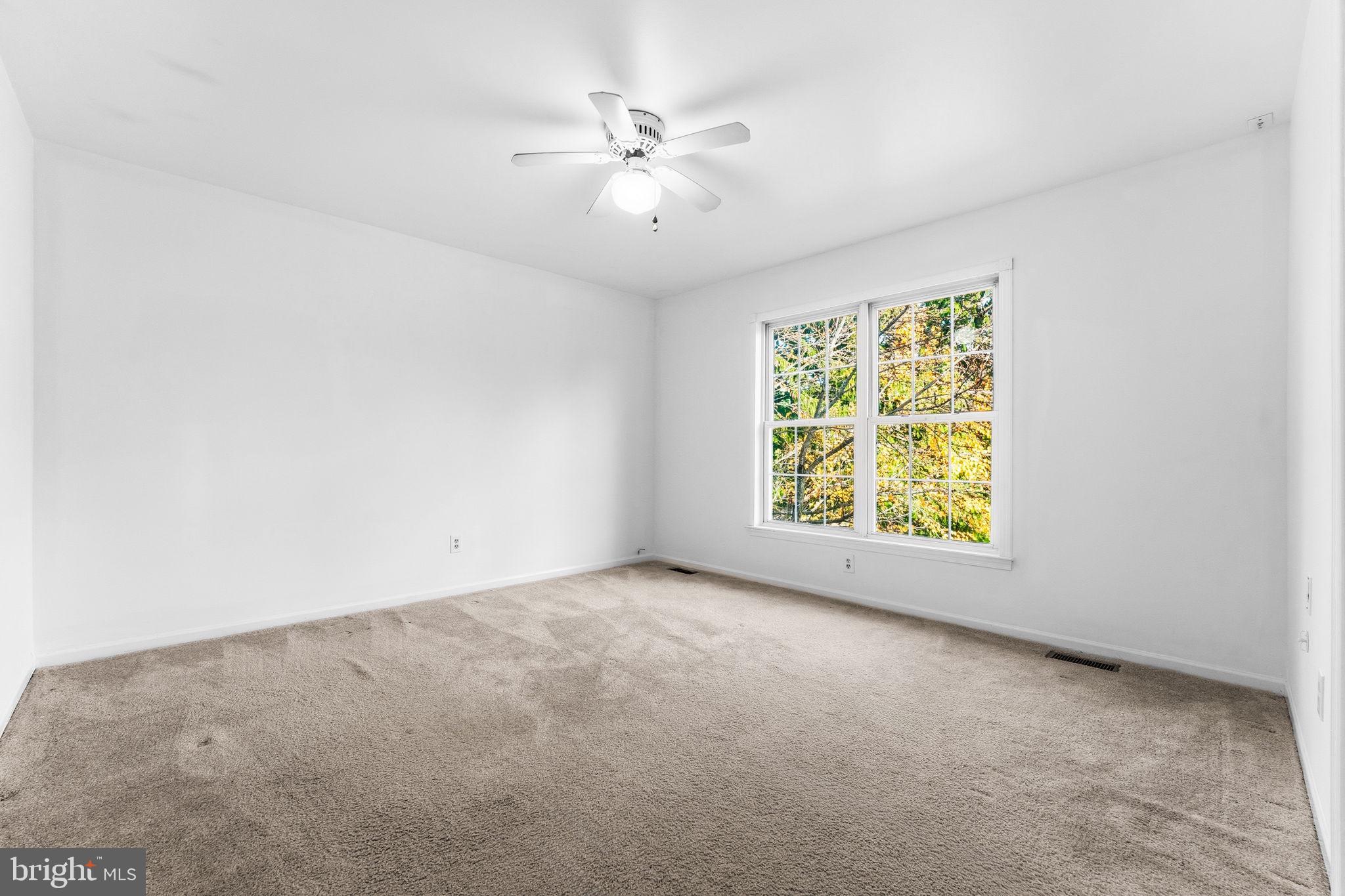 KIMBERTON KNOLL - Residential