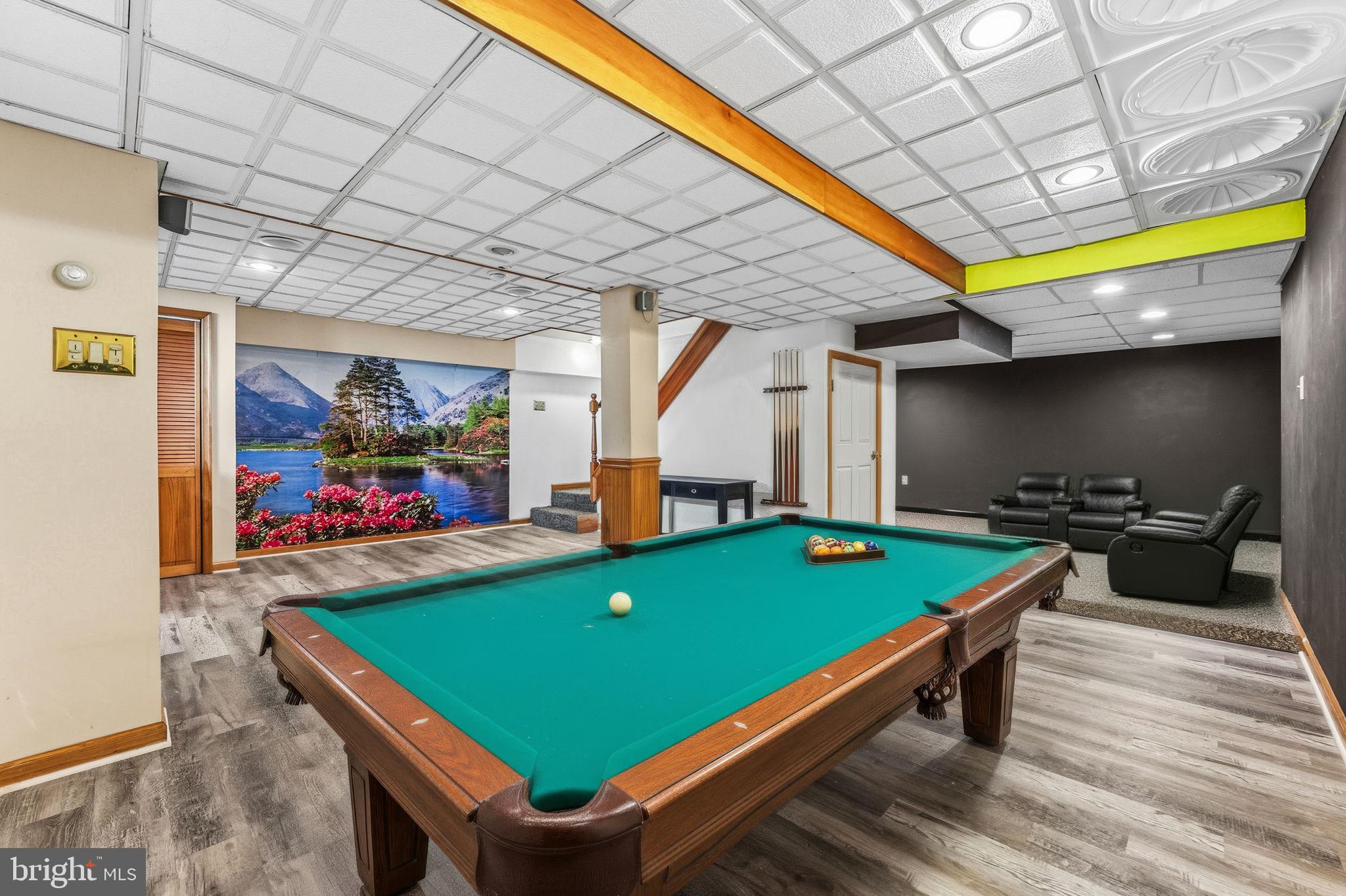 KIMBERTON KNOLL - Residential