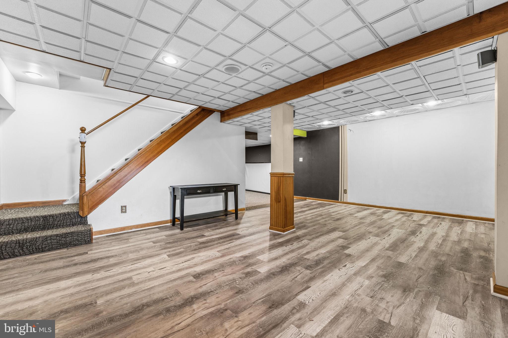 KIMBERTON KNOLL - Residential