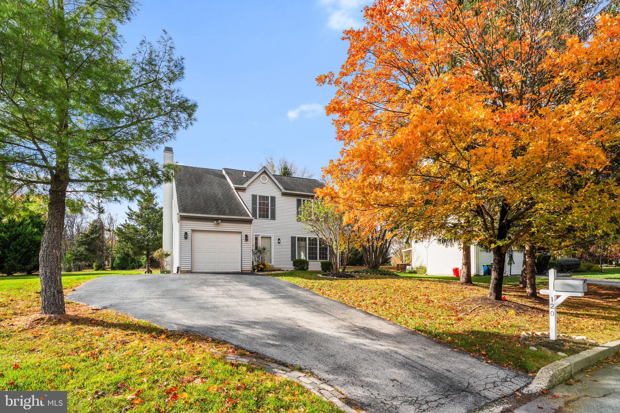 KIMBERTON KNOLL - Residential