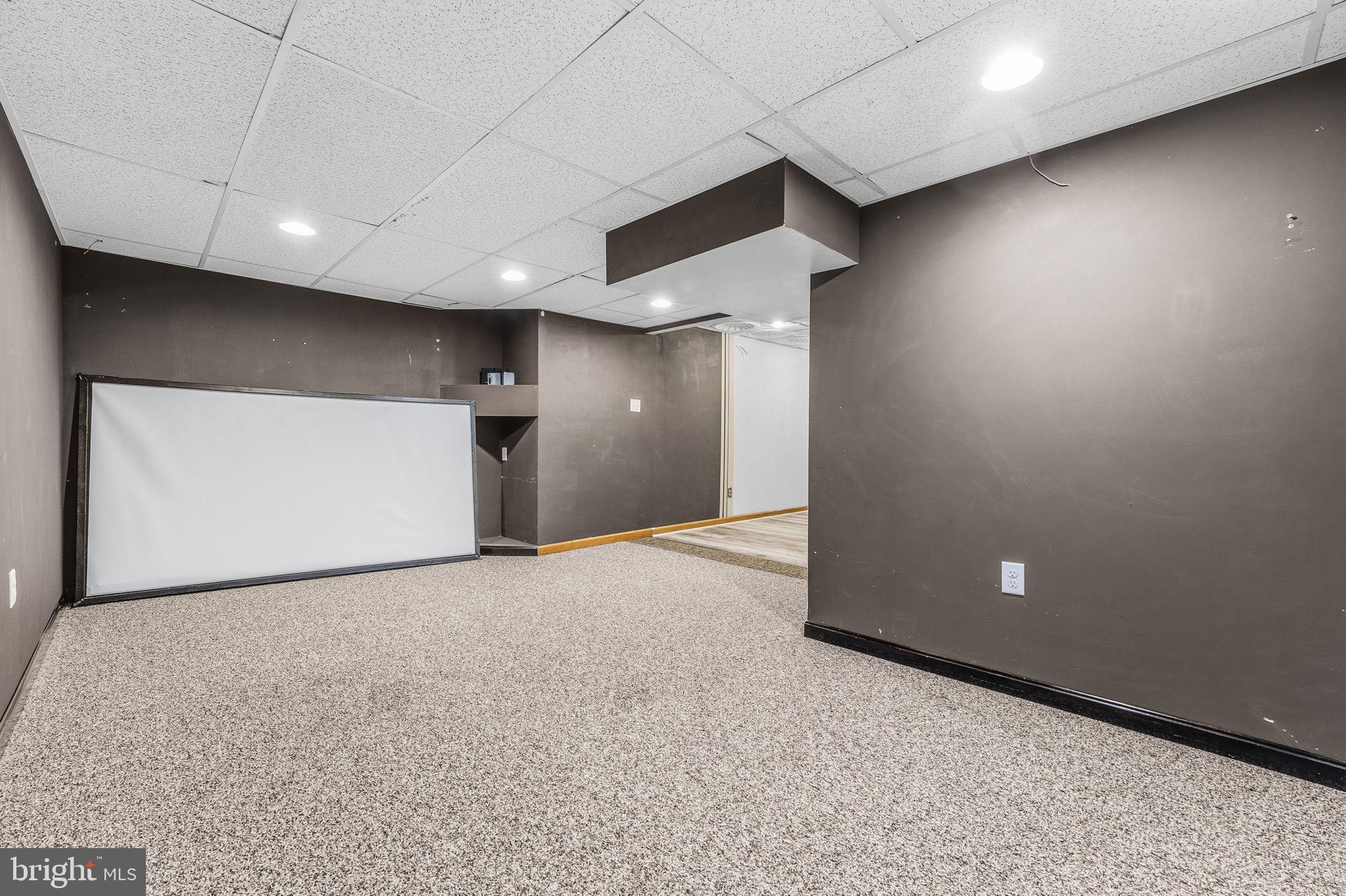 KIMBERTON KNOLL - Residential