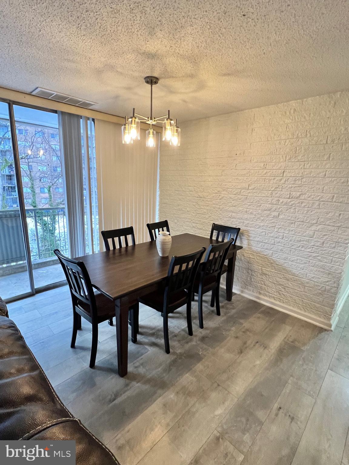 PRESIDENTIAL PARK - Residential