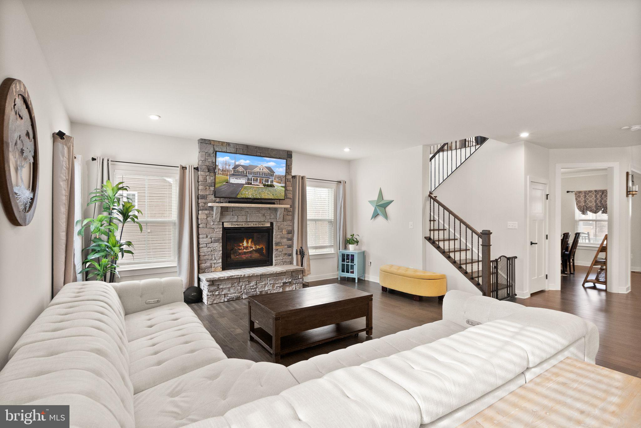 ONVILLE ESTATES - Residential