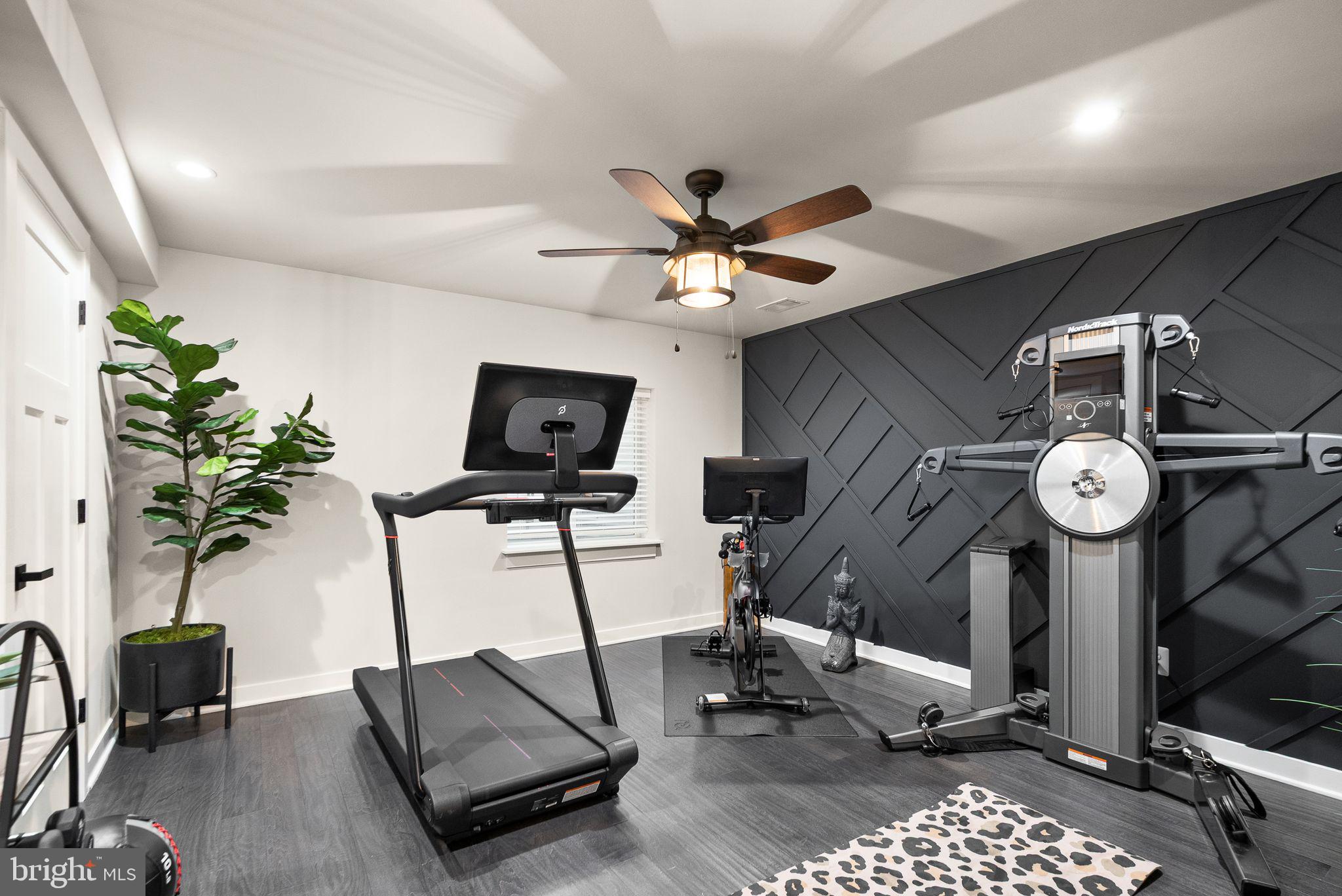 ONVILLE ESTATES - Residential