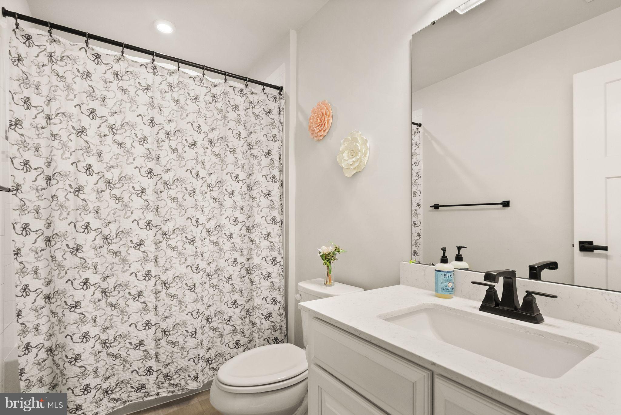 ONVILLE ESTATES - Residential