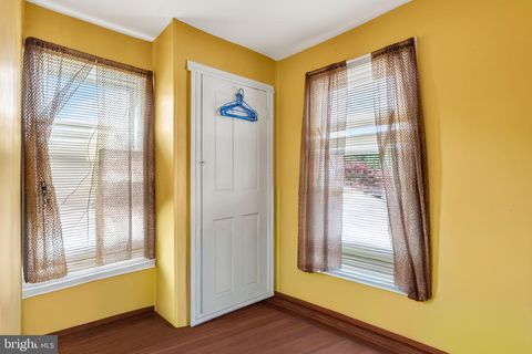 Tiny photo for 100 Penn Street, PENNS GROVE, NJ 08069 (MLS # NJSA2018620)
