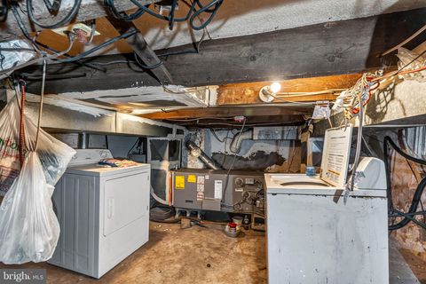 Tiny photo for 100 Penn Street, PENNS GROVE, NJ 08069 (MLS # NJSA2018620)