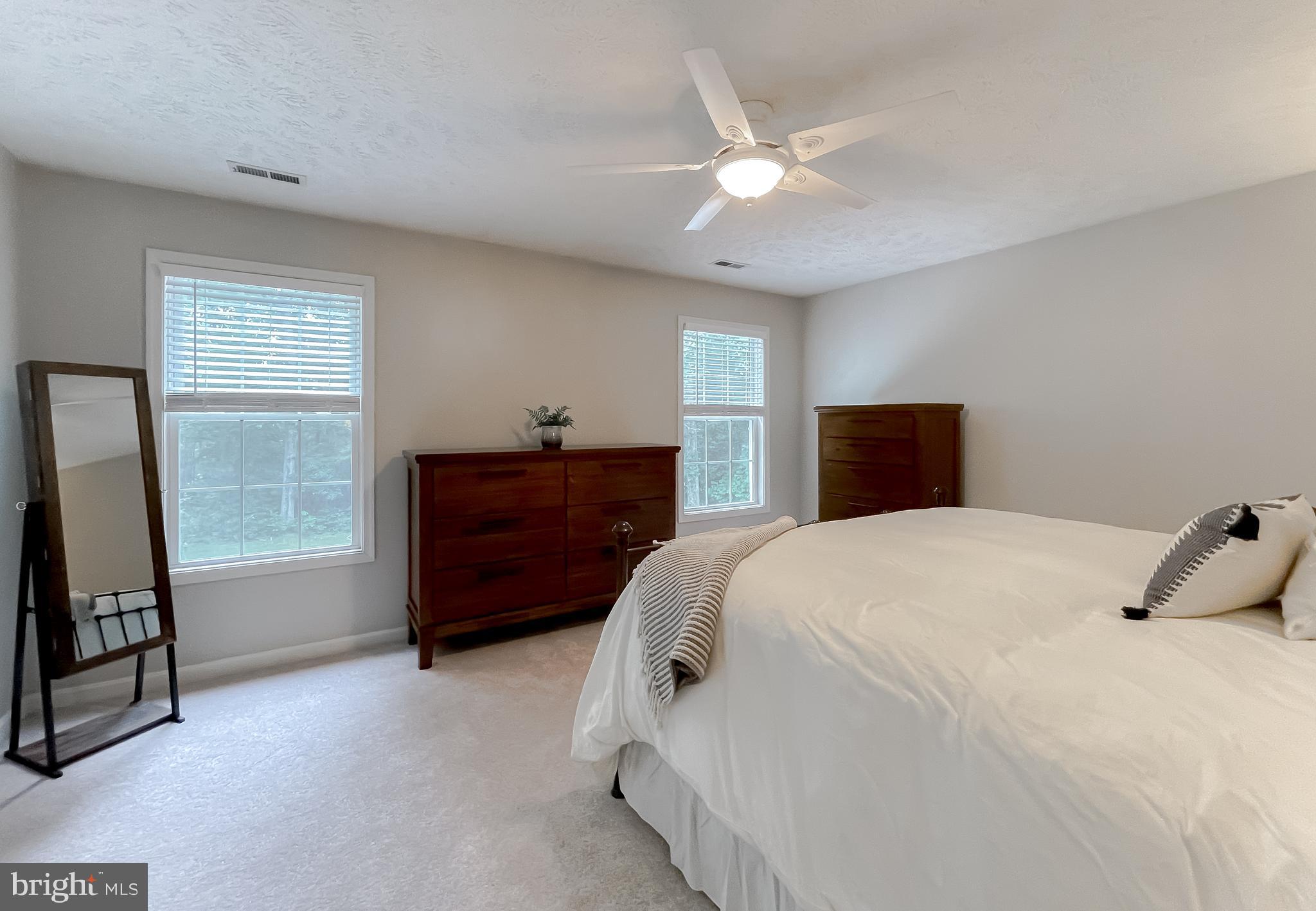 WHITEHALL - Residential