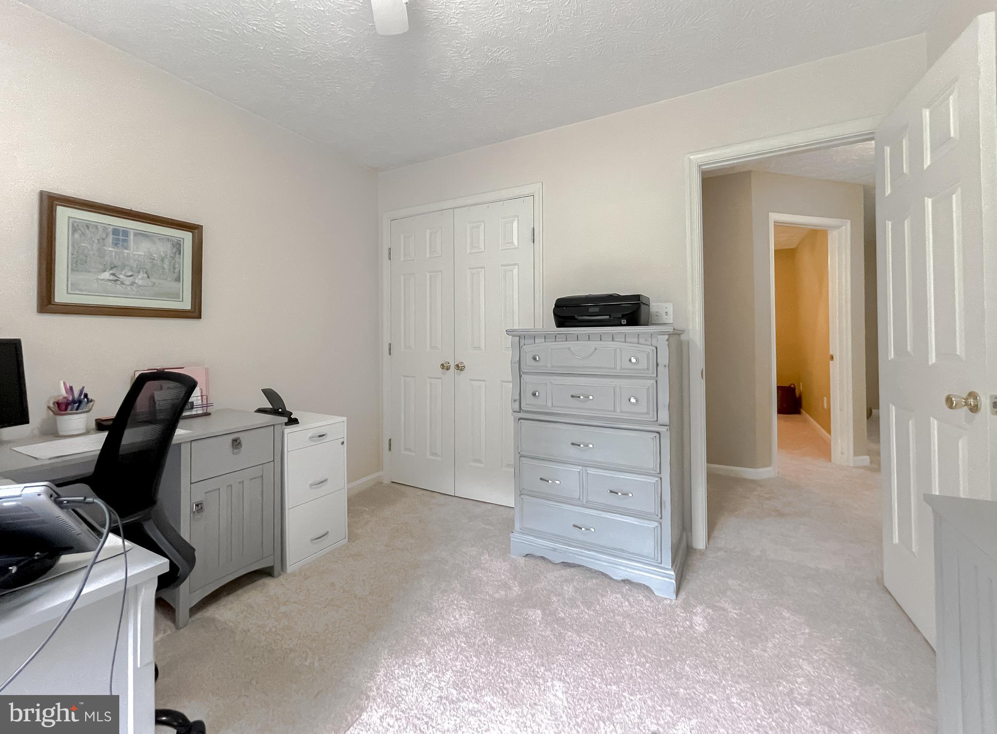 WHITEHALL - Residential