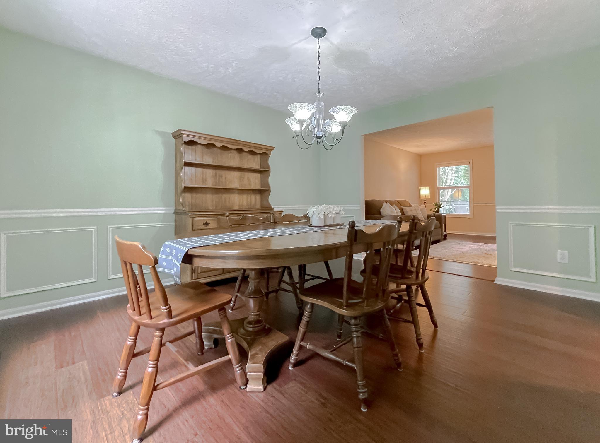 WHITEHALL - Residential