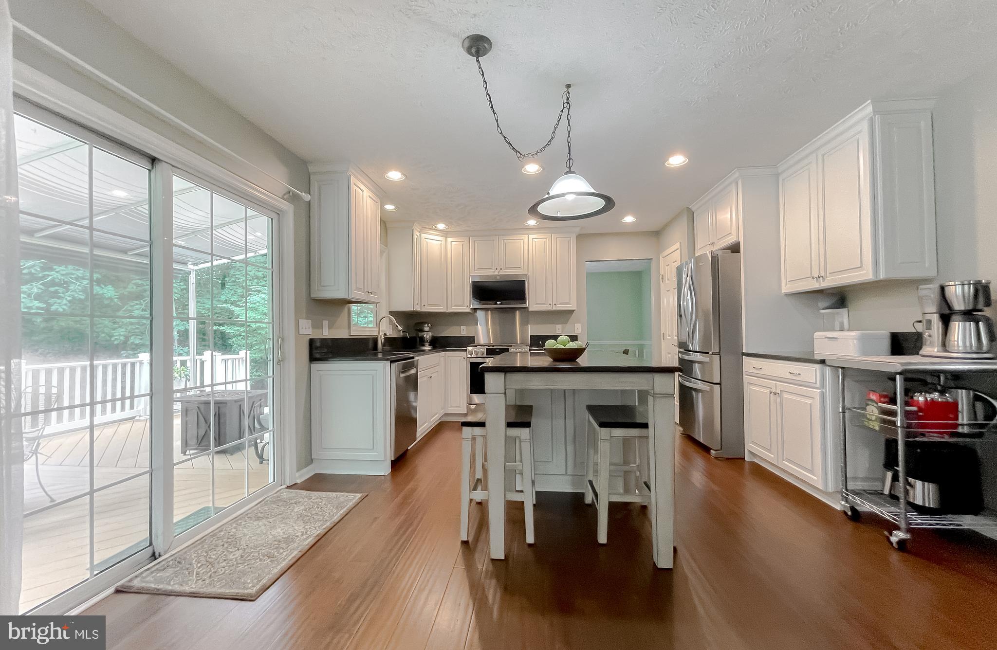 WHITEHALL - Residential