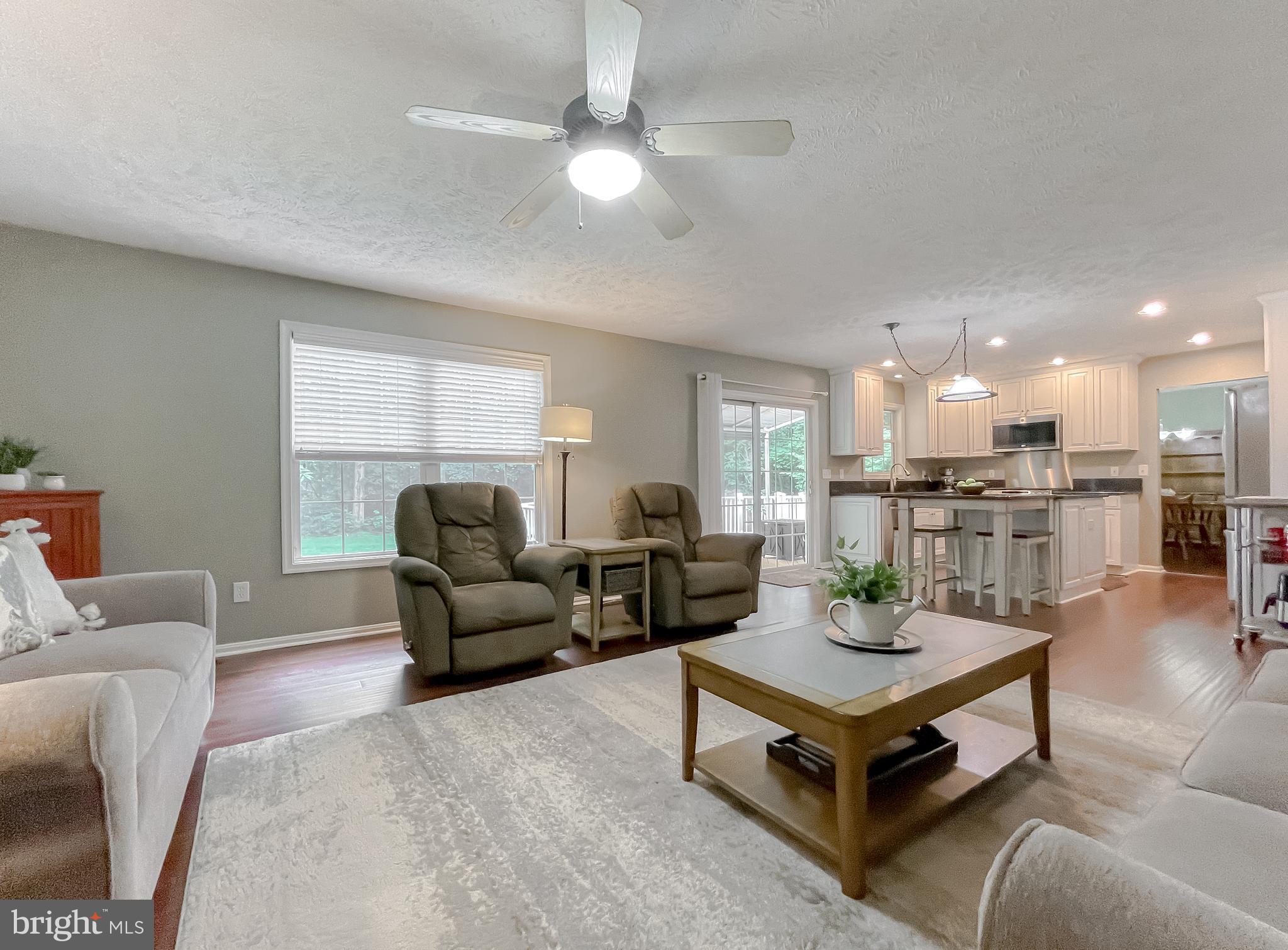 WHITEHALL - Residential