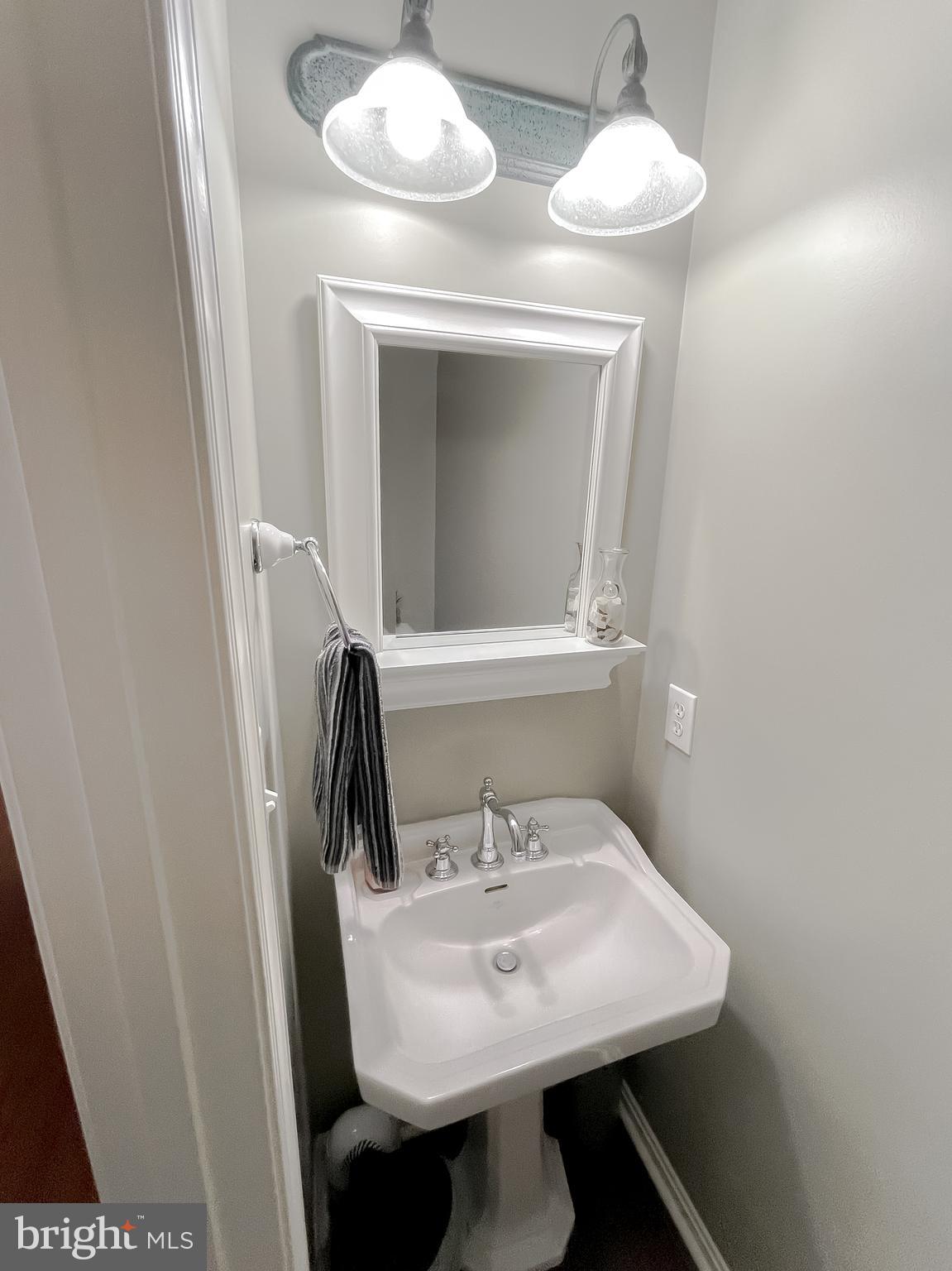 WHITEHALL - Residential