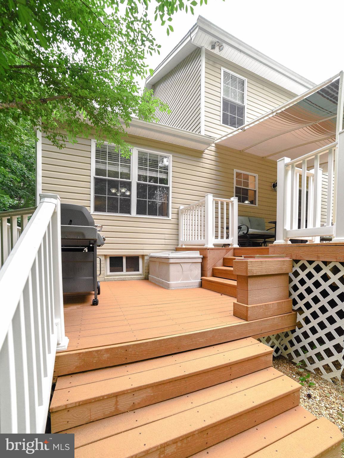 WHITEHALL - Residential