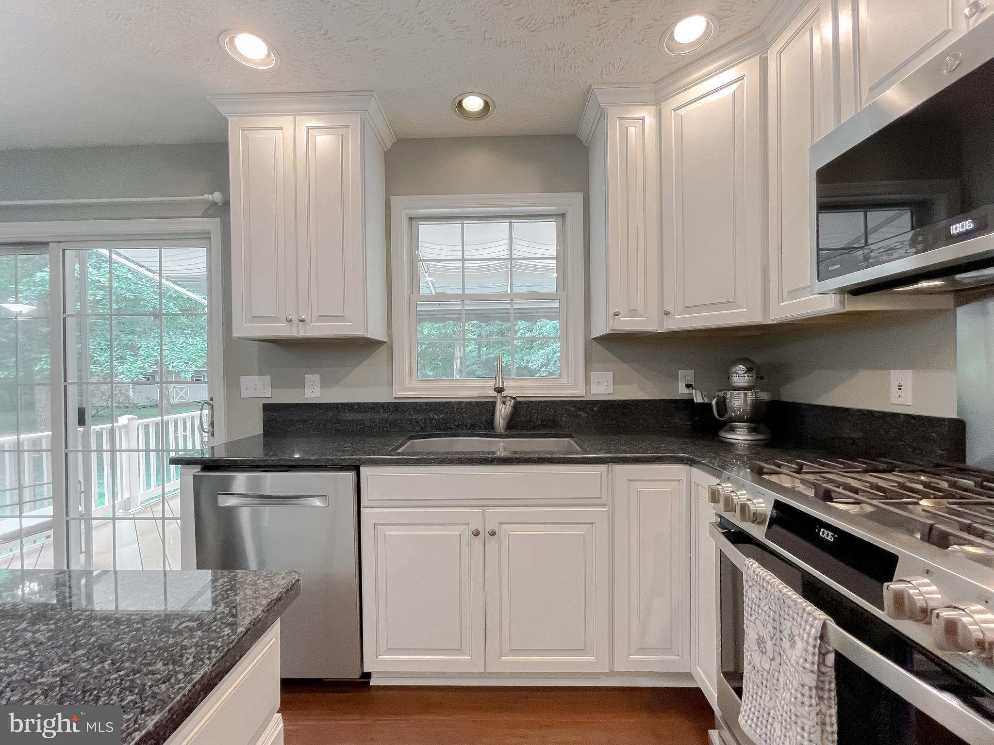 WHITEHALL - Residential