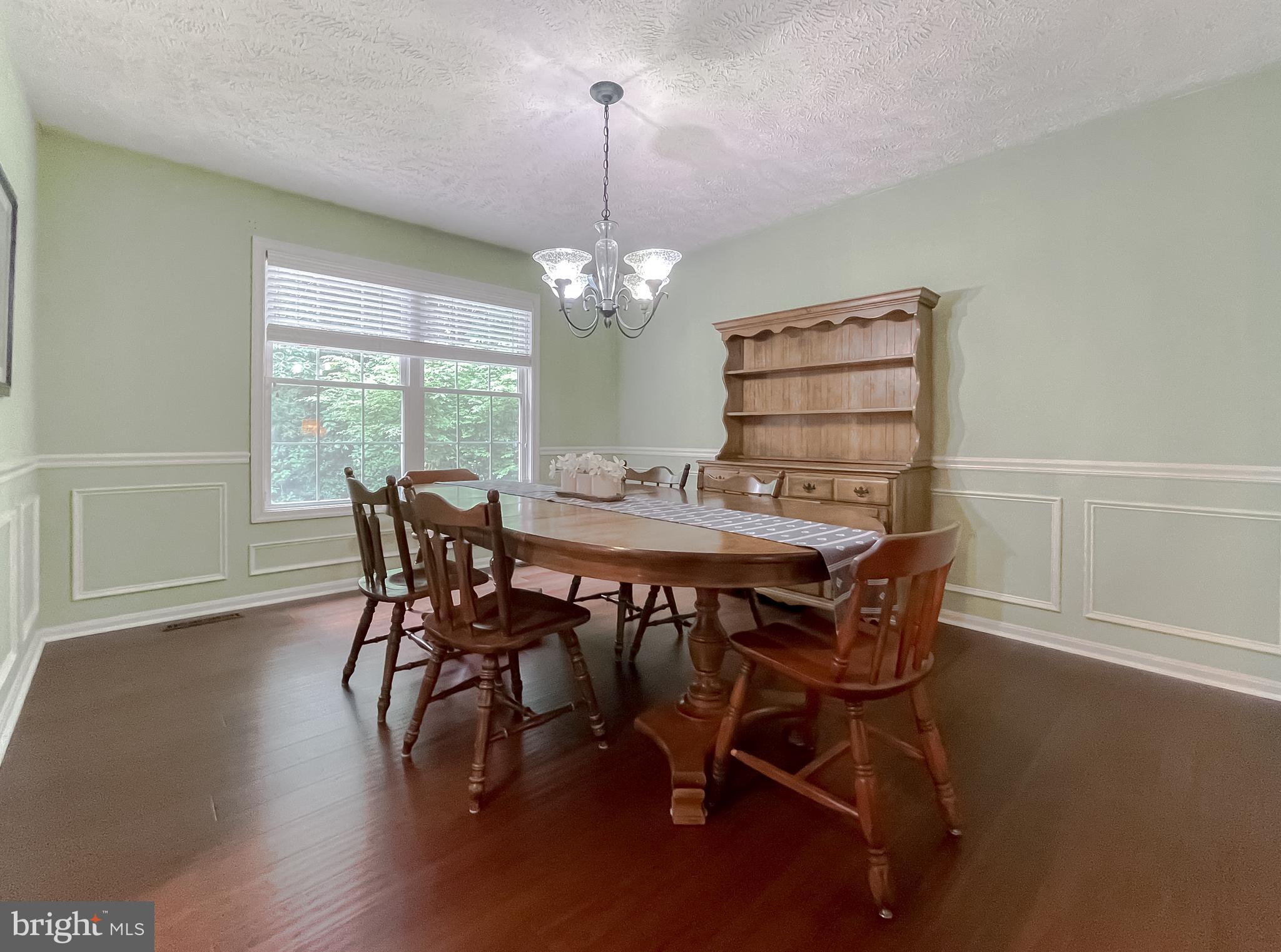 WHITEHALL - Residential