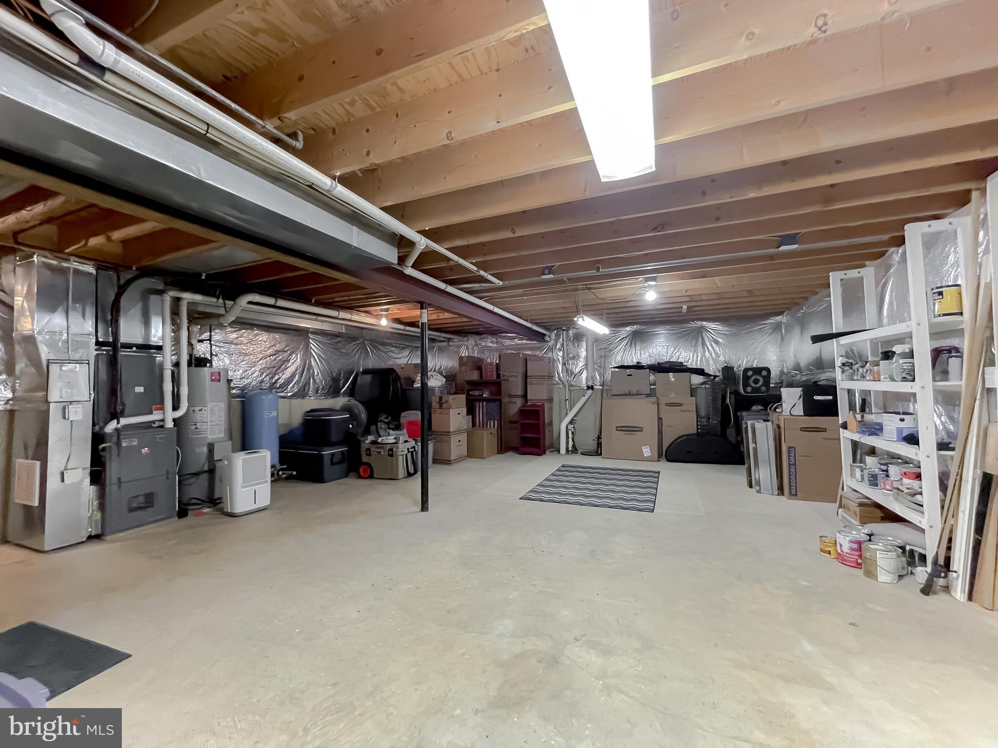 WHITEHALL - Residential